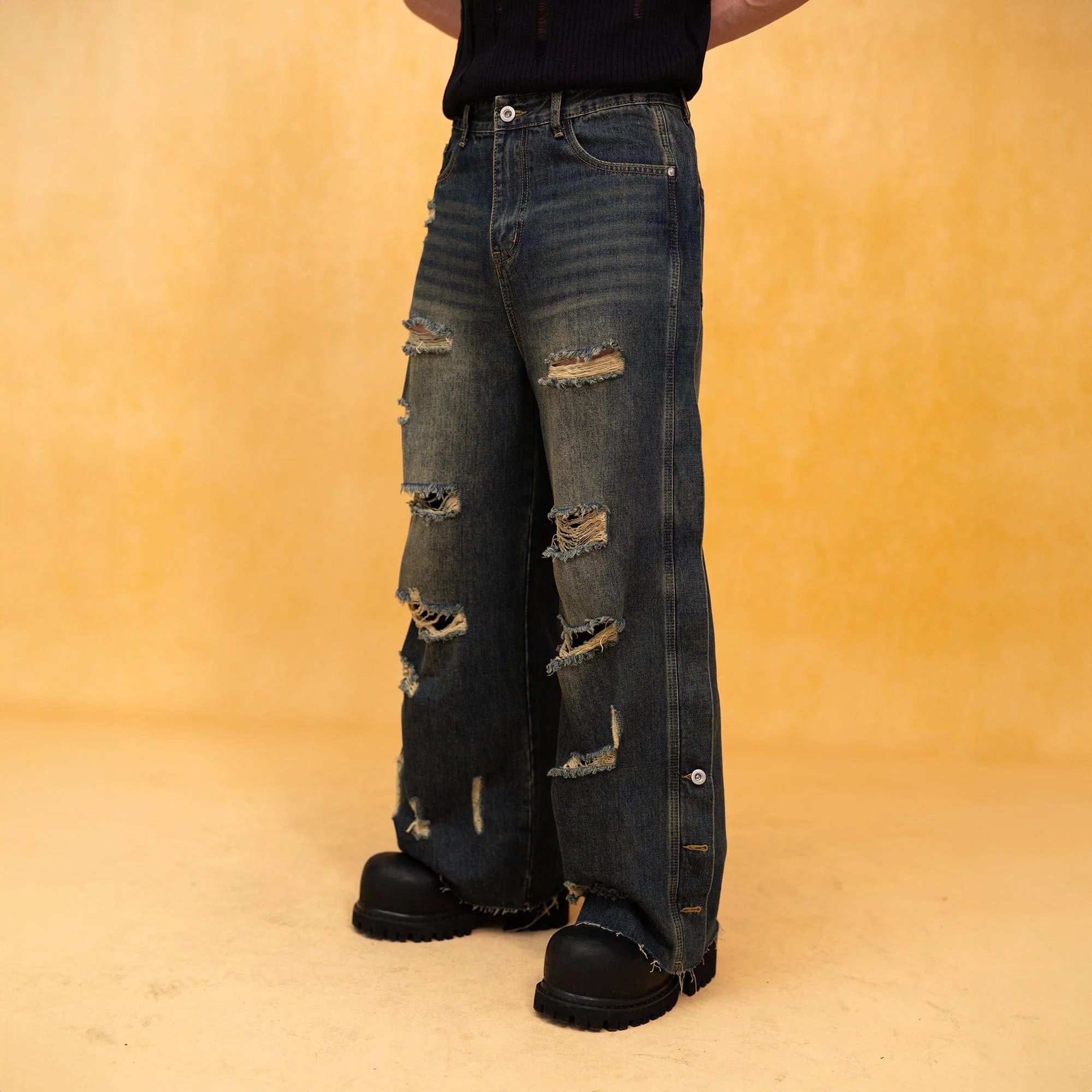 CLP Distressed Buttoned Wide-Leg Jeans