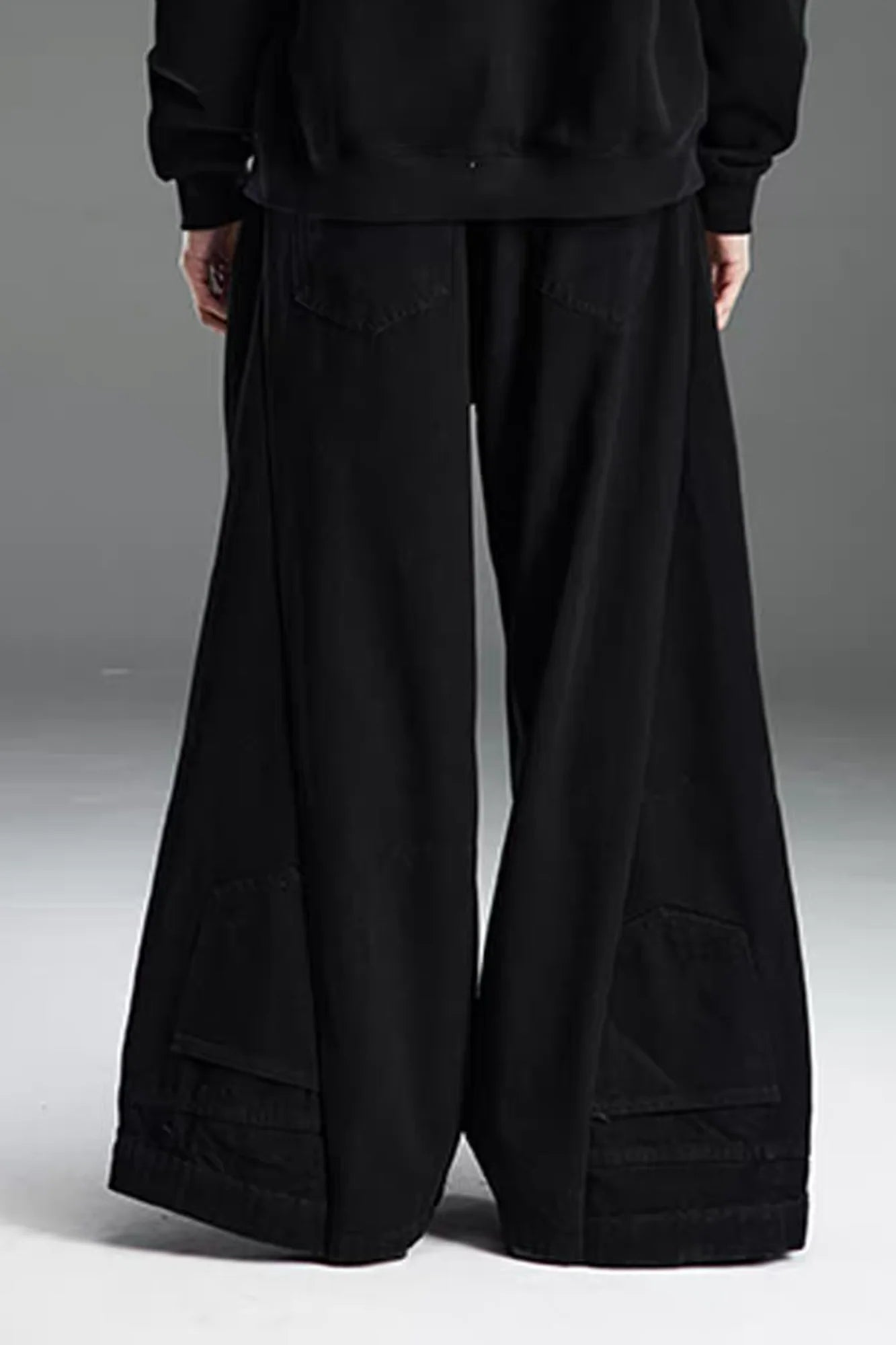 NOTHINGNESS WORLD Four-Stripe Wide-Leg Sweatpants