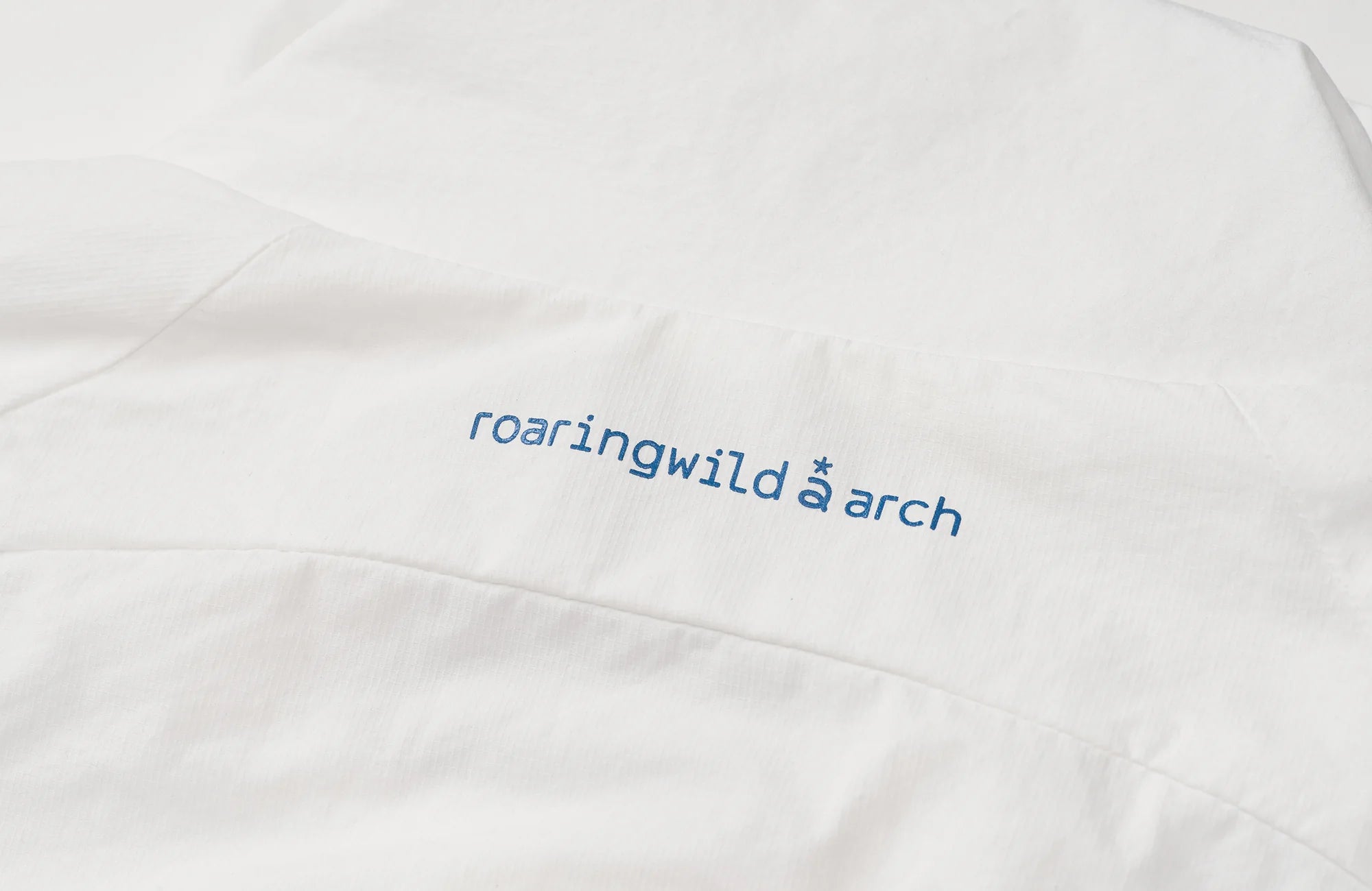 ROARINGWILD A ARCH Embroidered Graphic Raglan Jacket