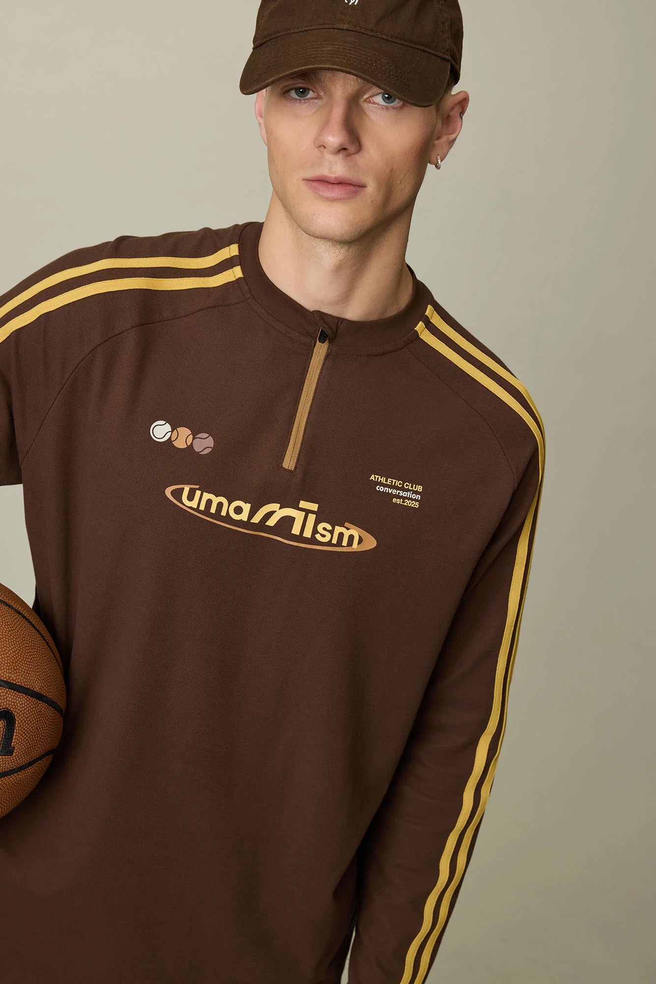 UMAMIISM Side Stripe Mesh-Panel Quick-Dry Long-Sleeve Tee