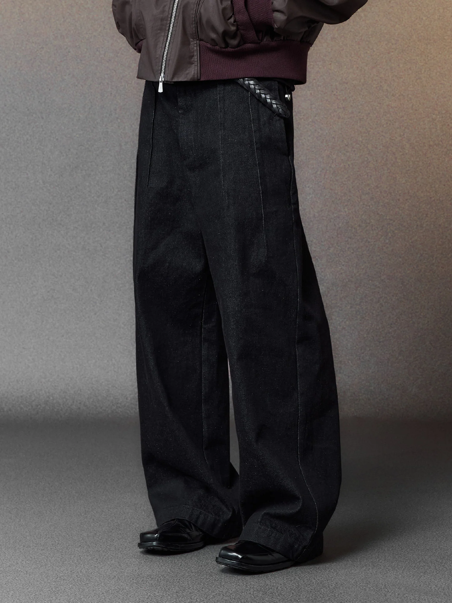 ALVNG AR ANTS Pleated Straight-Leg Denim Trousers
