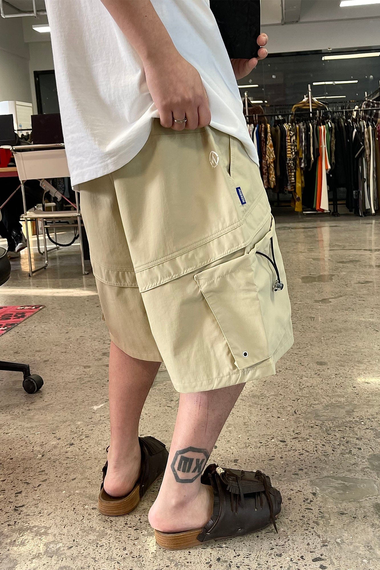 ME DA IGUAL Multi-Pocket Waterproof Cargo Shorts