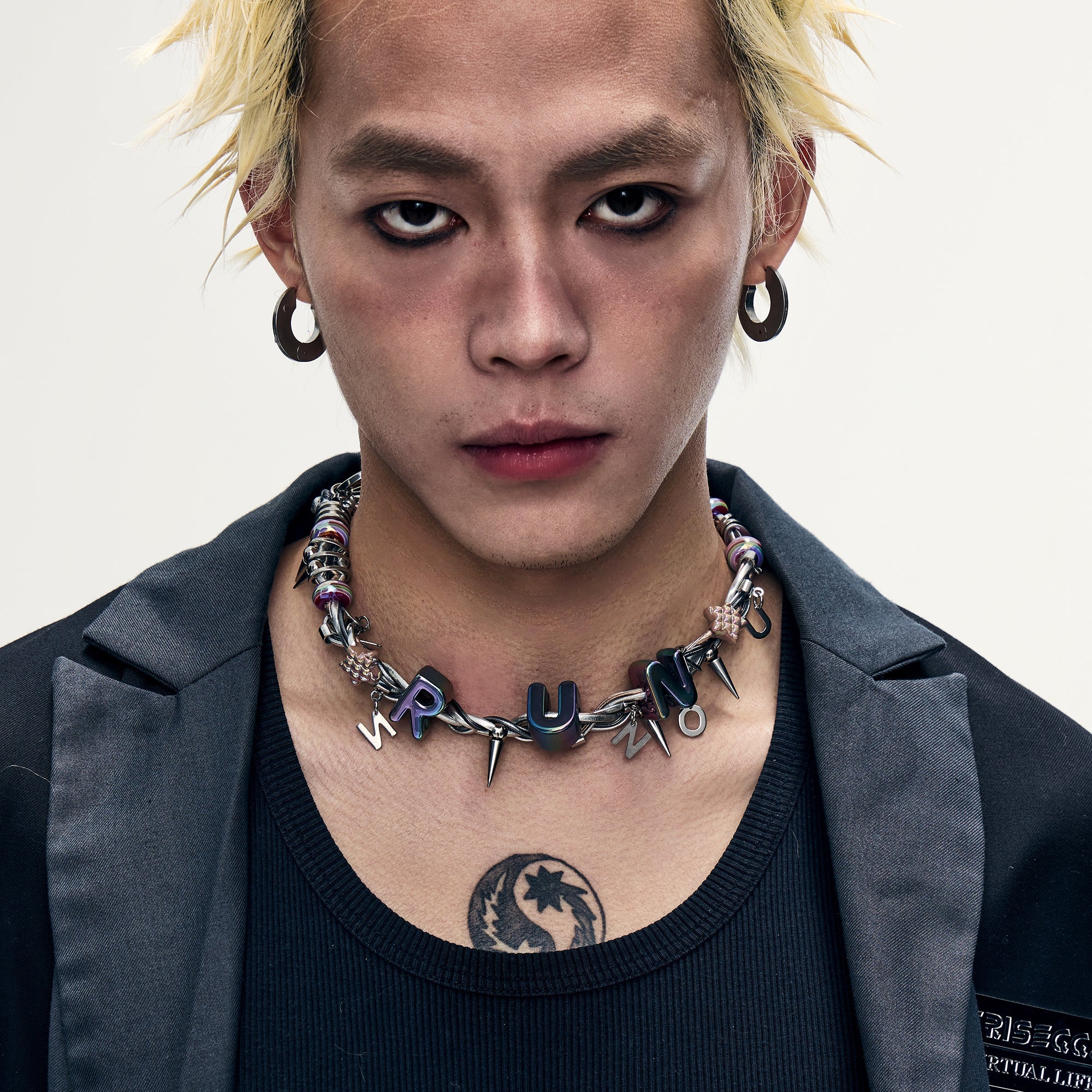 NUNKNOTX Bubble Letter Spiked Choker
