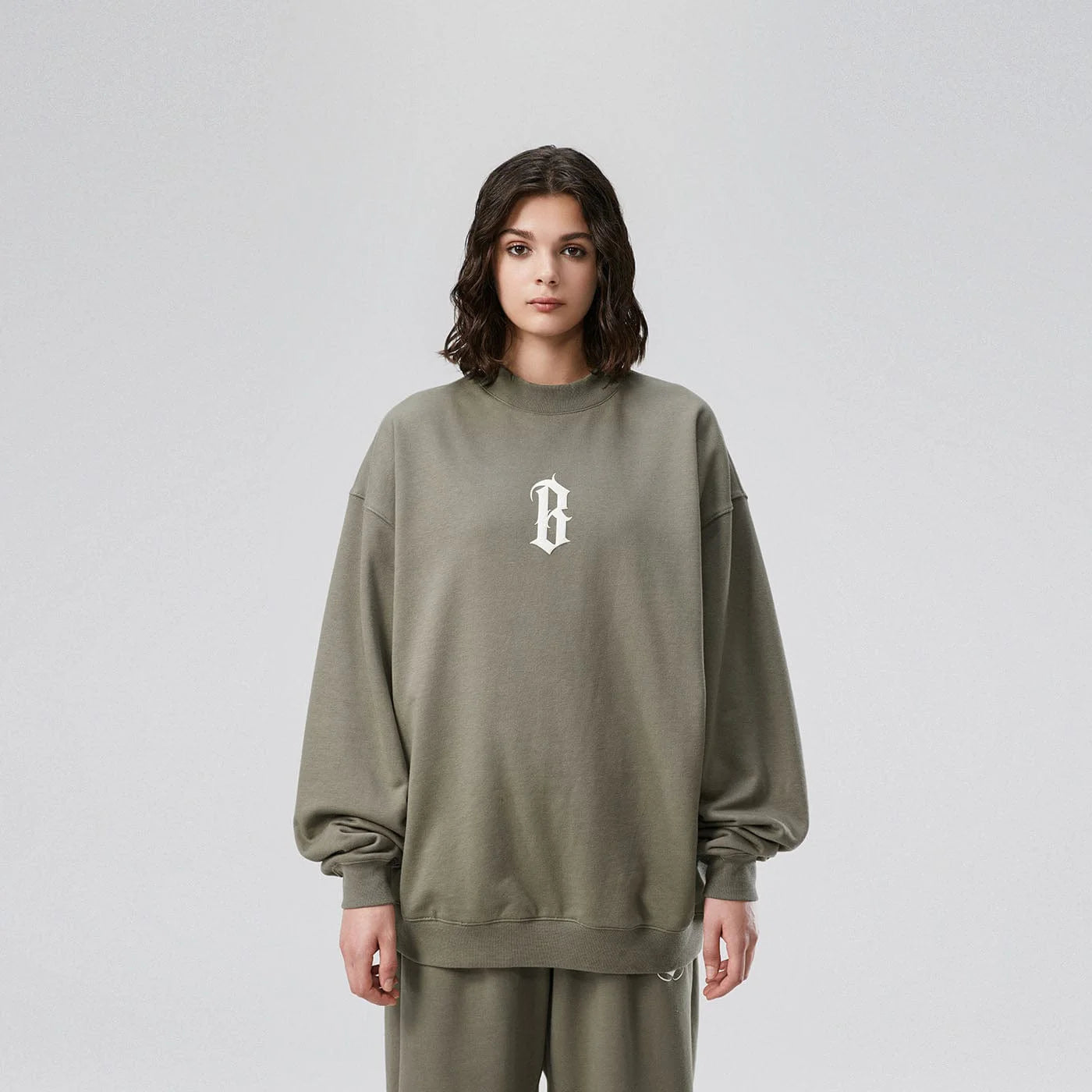 BONELESS Gothic LOGO Sweatshirt