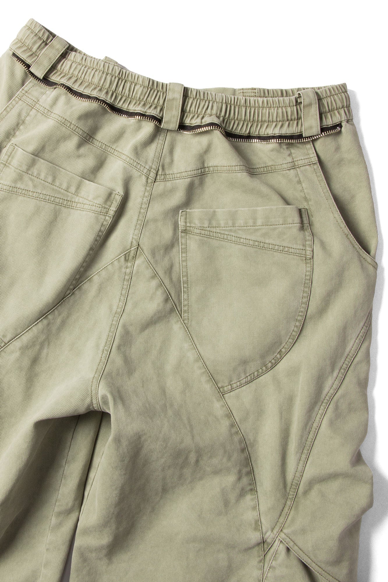 RELABEL Multi-Pocket Panel Drawstring Pants