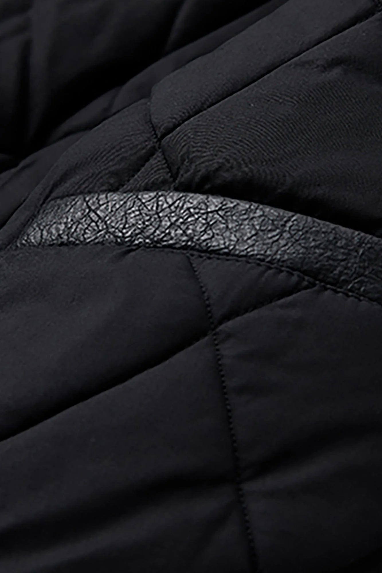 FORFEARTHAT Hooded Puffer PU Jacket