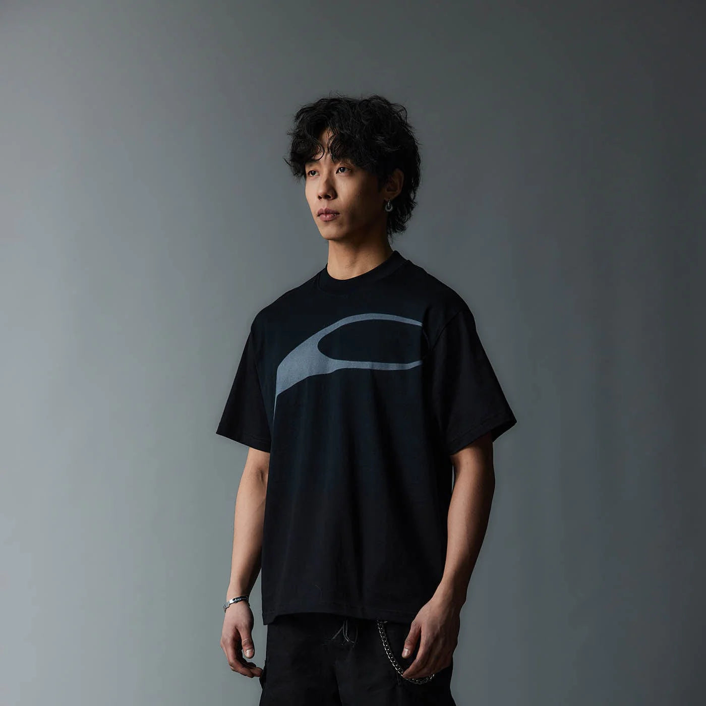WHISTLEHUNTER Crescent Logo T-Shirt