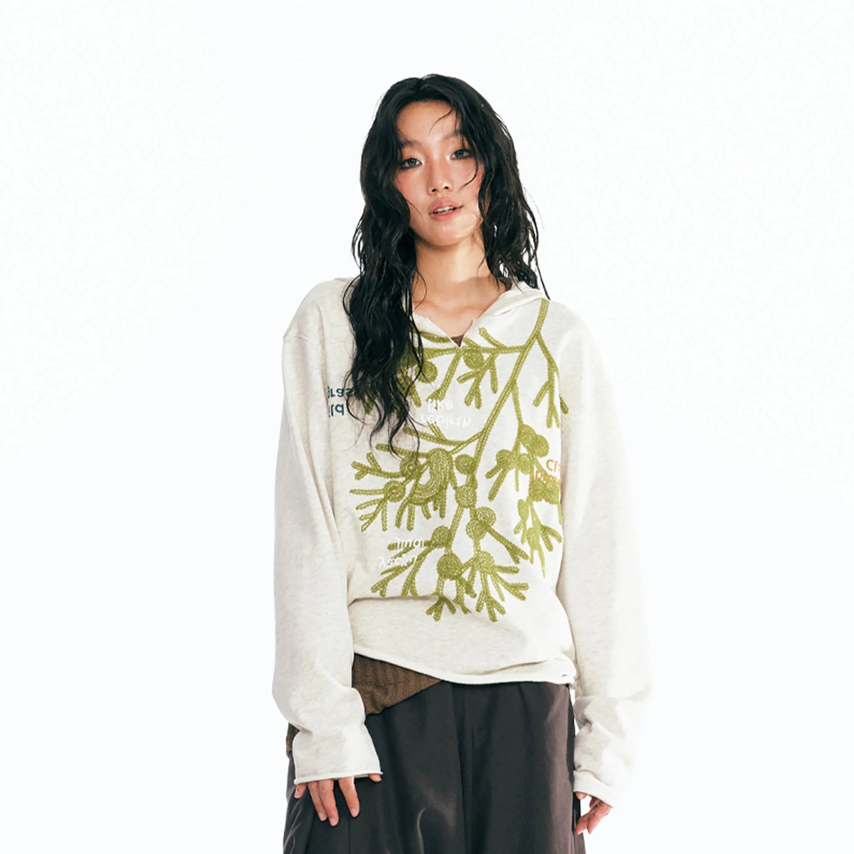 1997 POSTOFFICE Sesame Leaf Embroidered V-Neck Hoodie