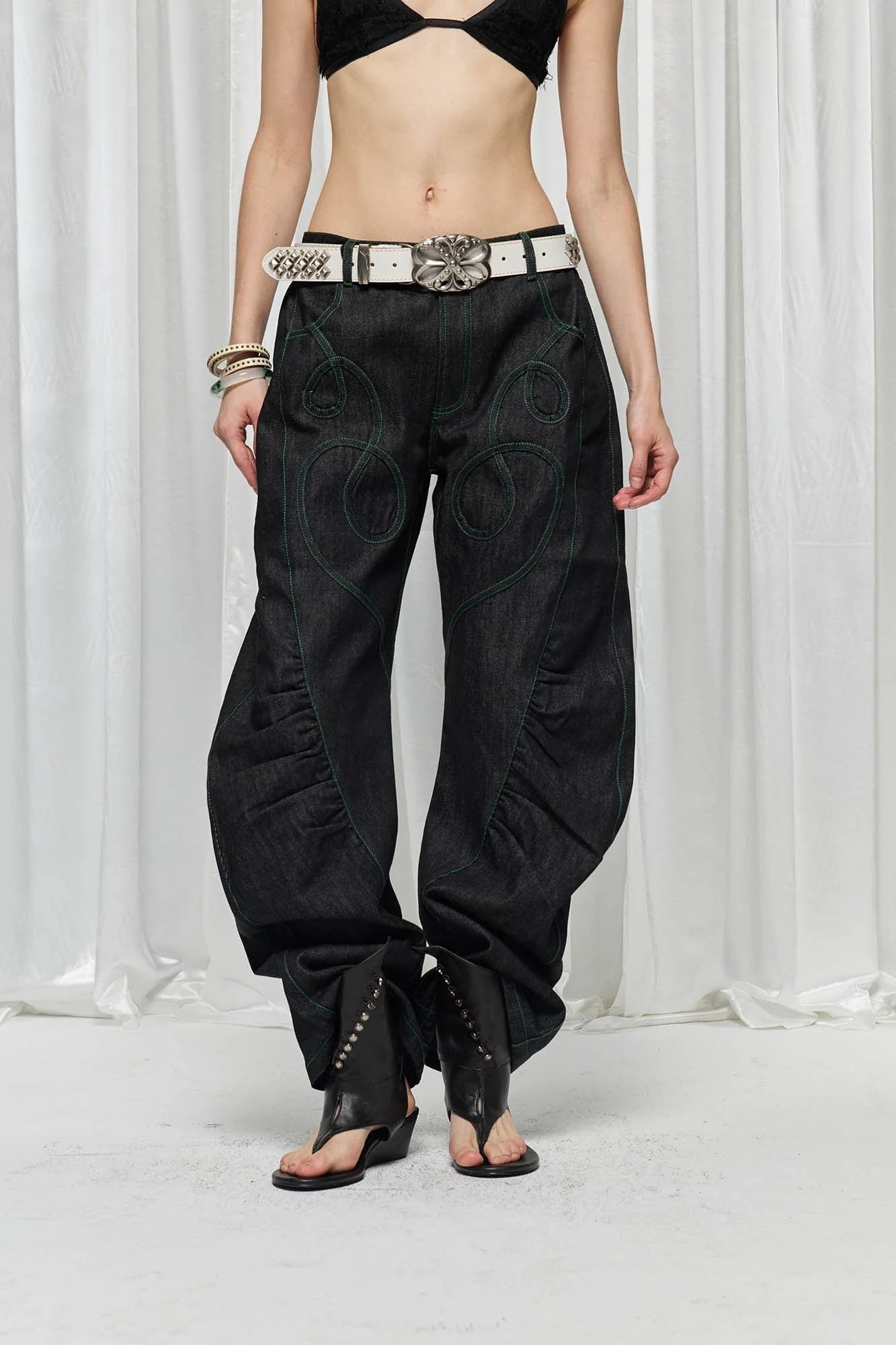 DND4DES×Faychui Spiral Patch Ruched Spliced Curved Jeans