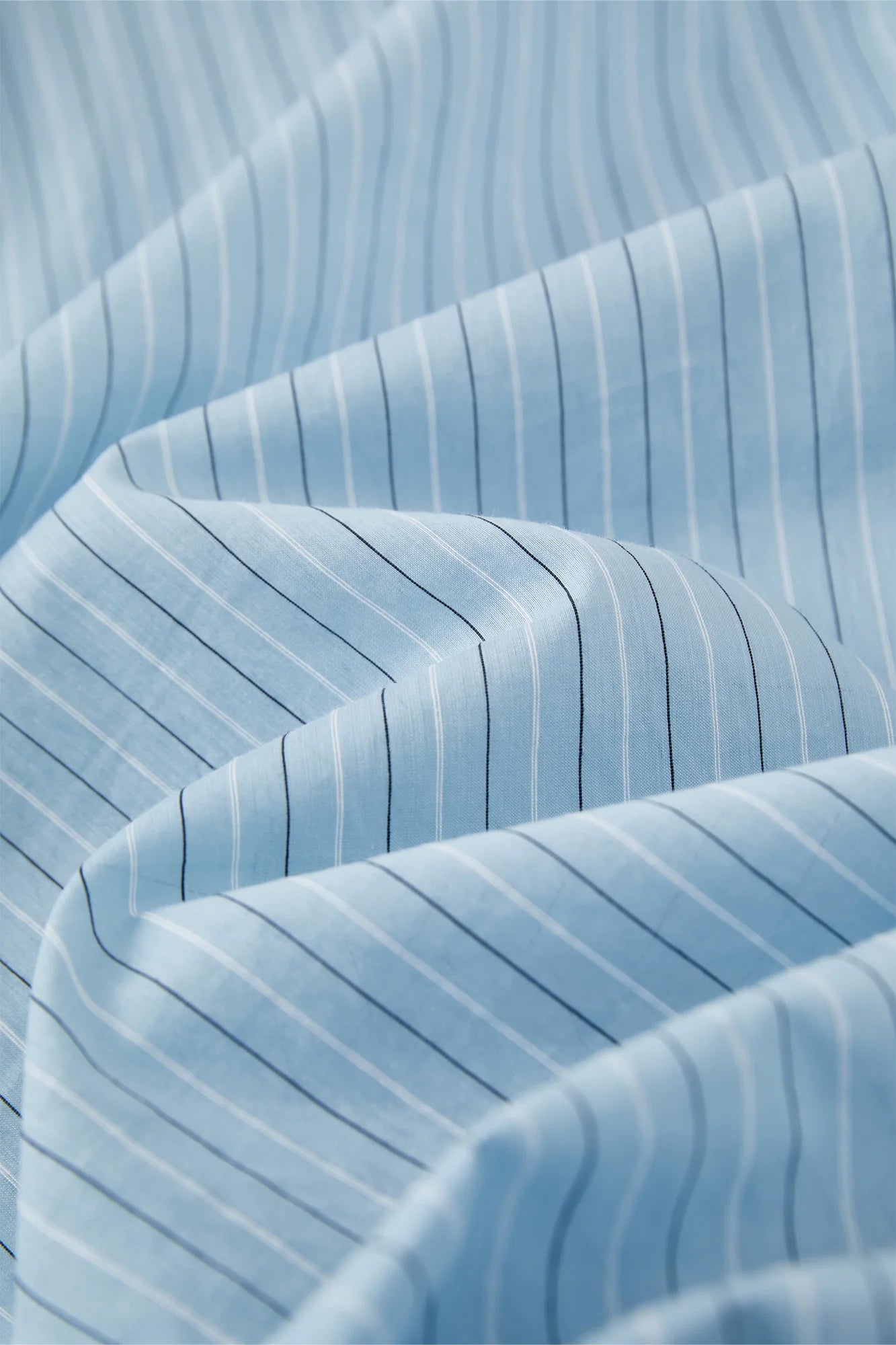 OPICLOTH Classic Striped Long Shirt