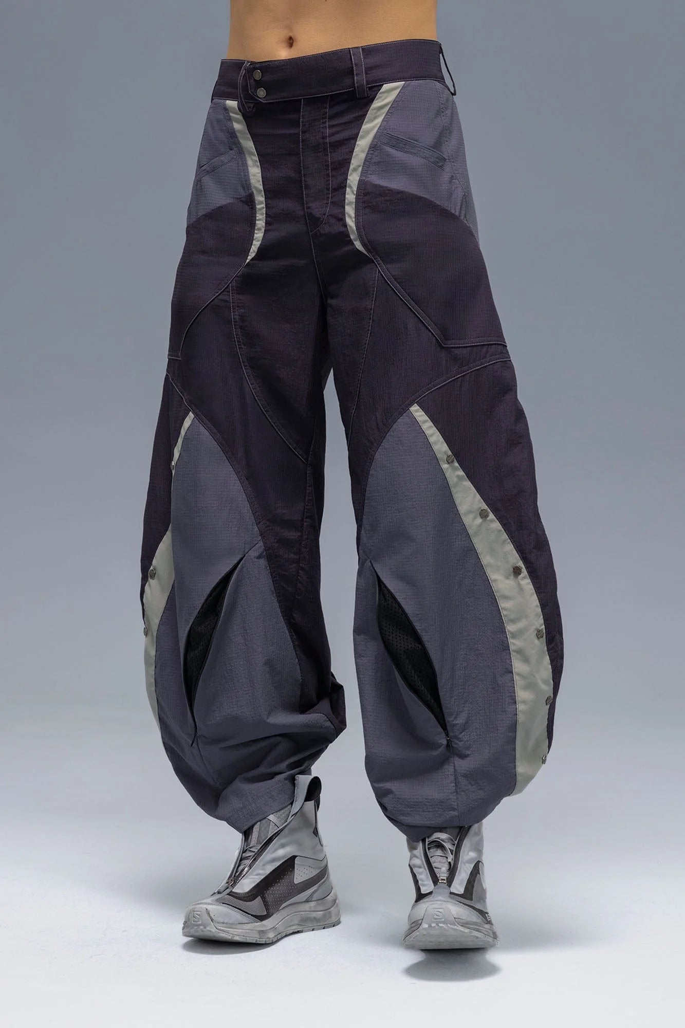 XIPHEVIL Deconstructed Contrast Panel Utility Curved Pants