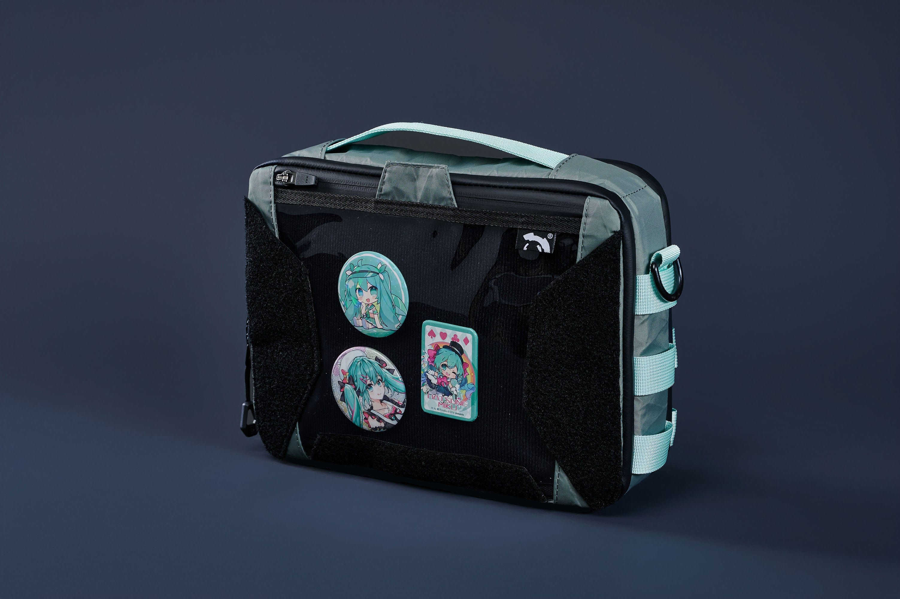 OVERCLOCK ROAM Utility Tablet Organizer