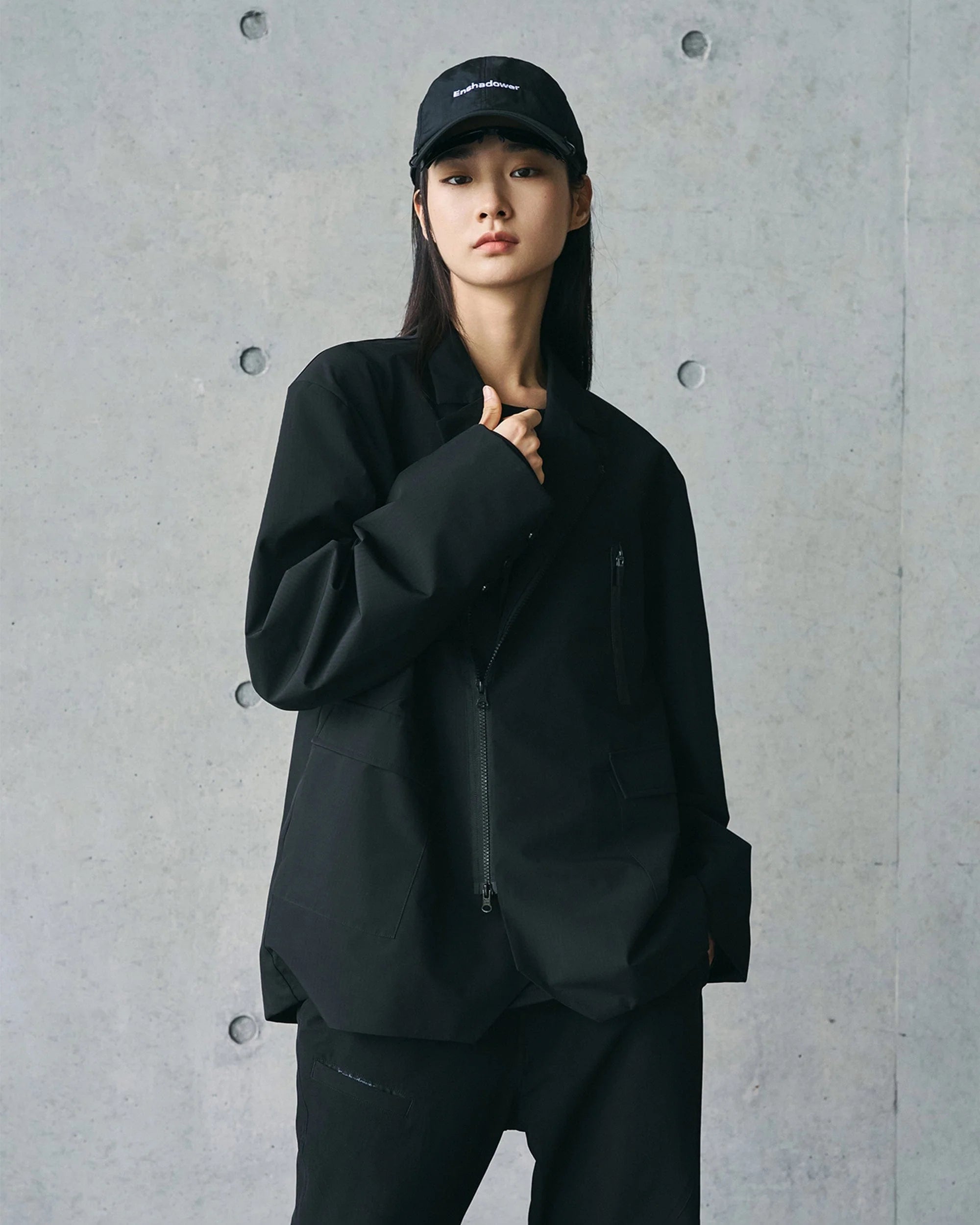 ENSHADOWER Modern Multi-pocket Zipper Outdoor Blazer