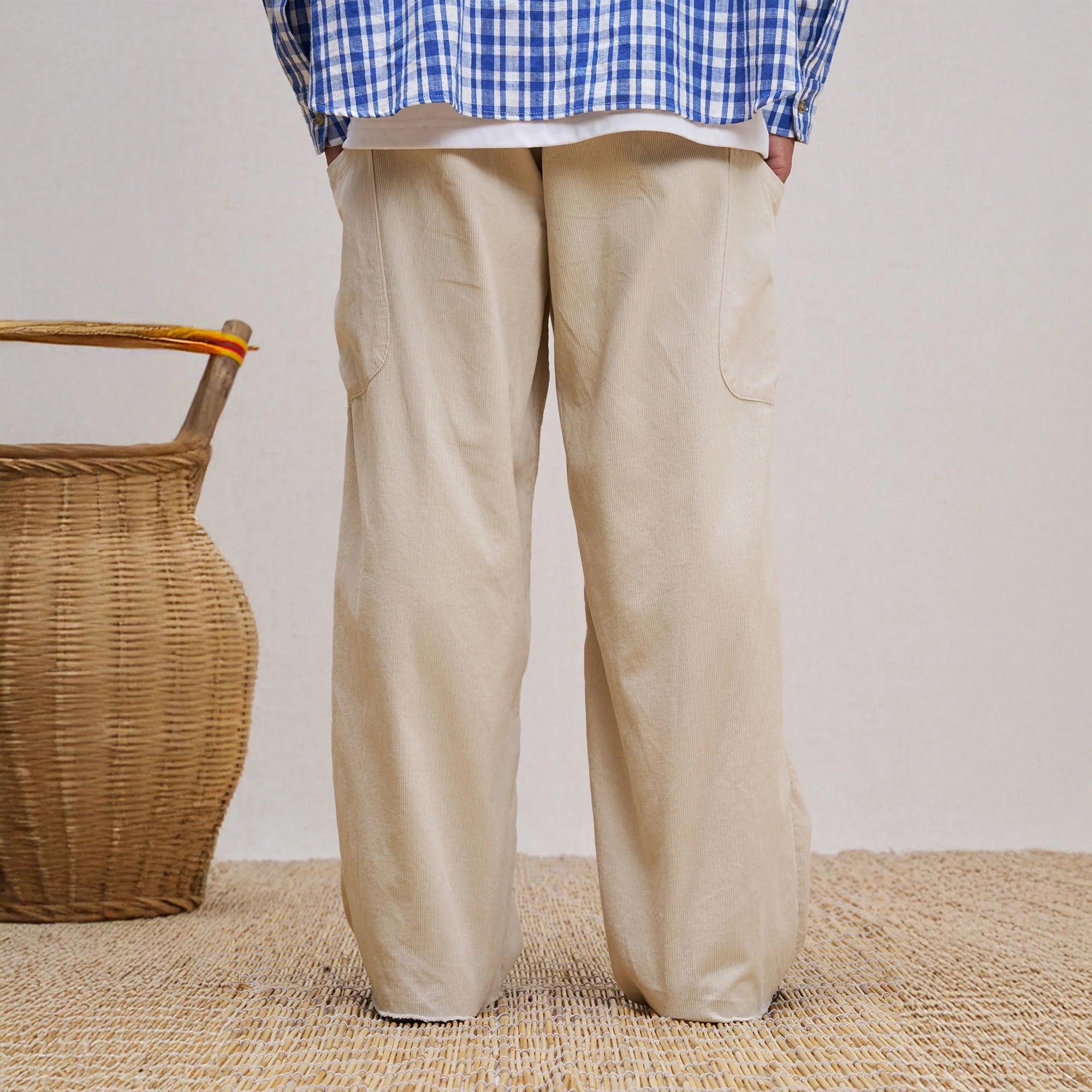 UNLIMITED MOTE Corduroy Pleated Baggy Pants