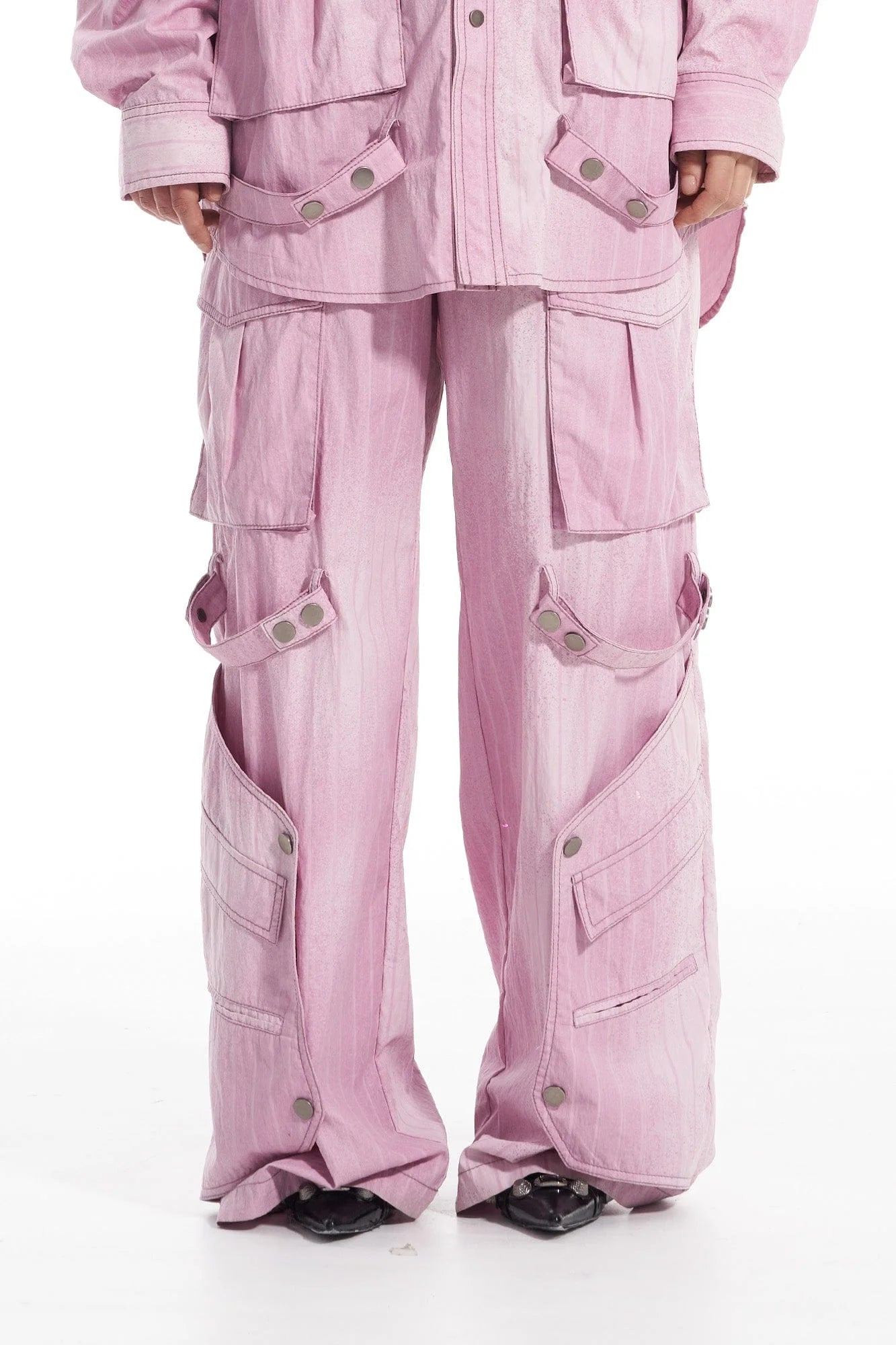 VANN VALRENCE Strap-Wrapped Striped Multi-Pocket Cargo Pants