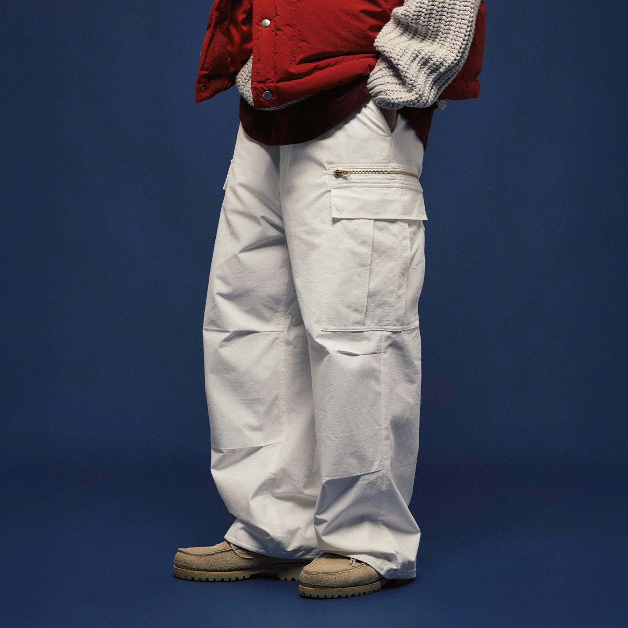 BANANA CLUB Multi-Pockey Pleated-Knee Cargo Pants