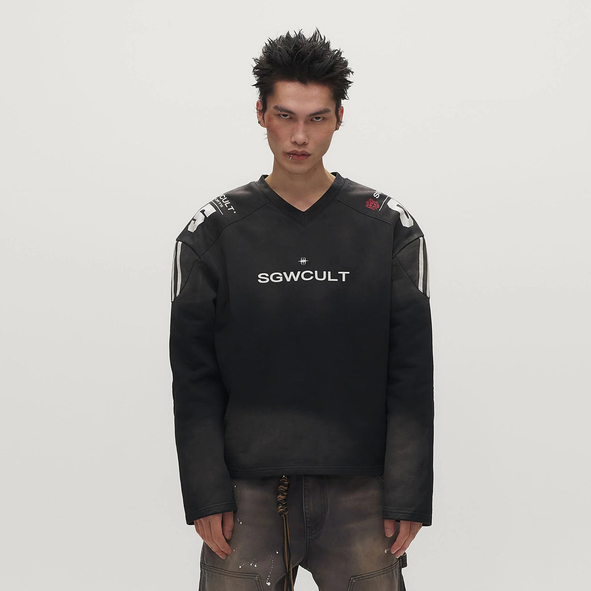SAVAGEGROWTHWORLD Athletic Distressed Patch Sweatshirt