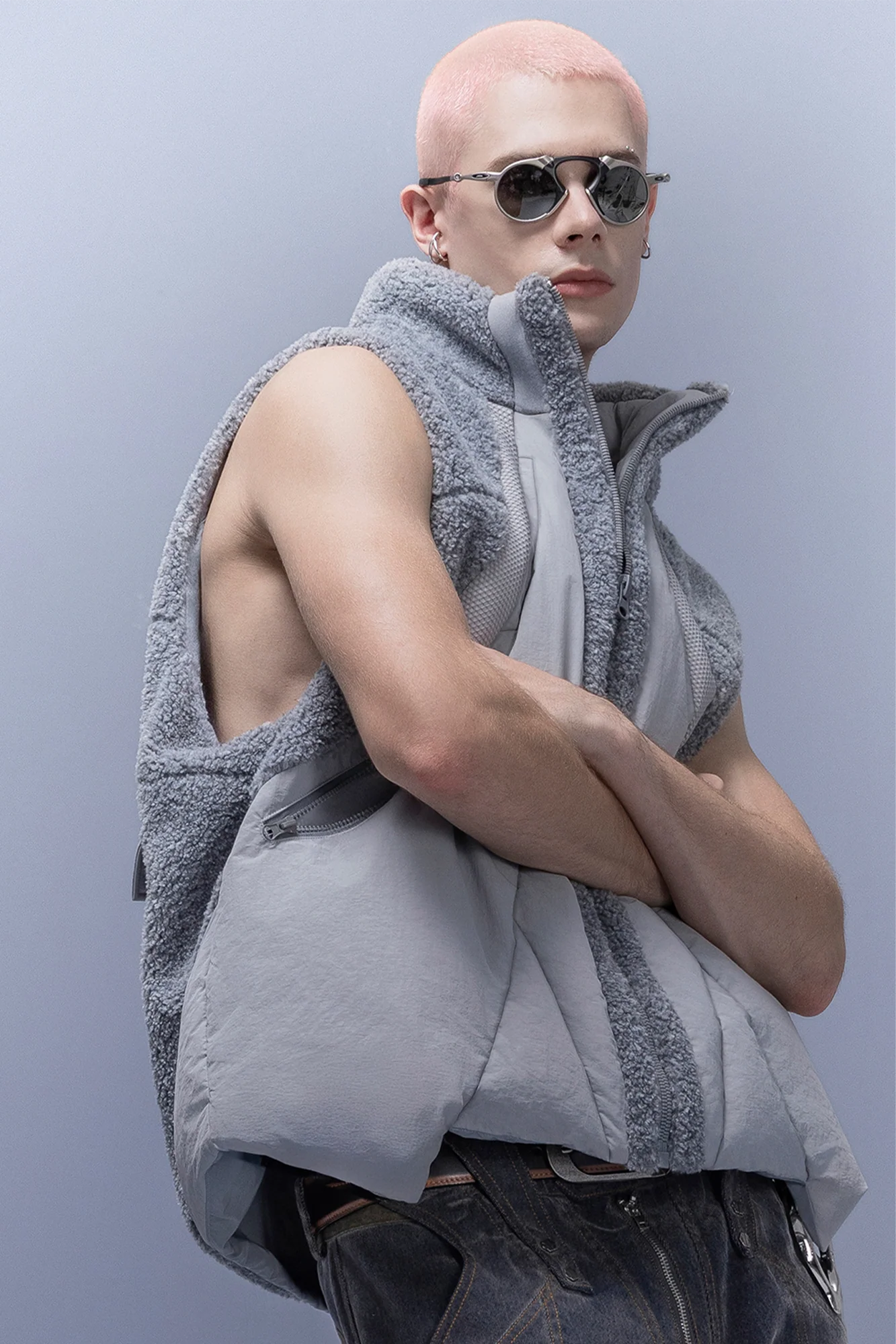 XIPHEVIL High-Neck Fleece-Panel Vest Dark Gray