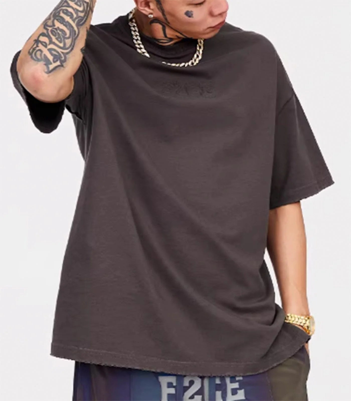 F2CE Essential Embossed LOGO Reversed T-Shirt