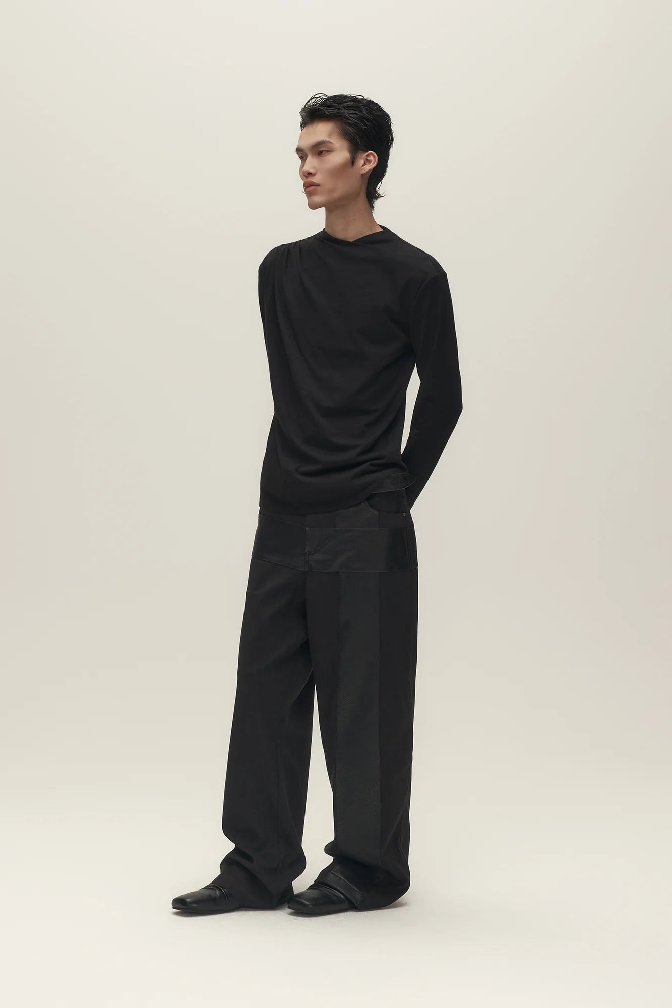SAVAGEGROWTHWORLD Asymmetrical Drape Long-Sleeve Tee