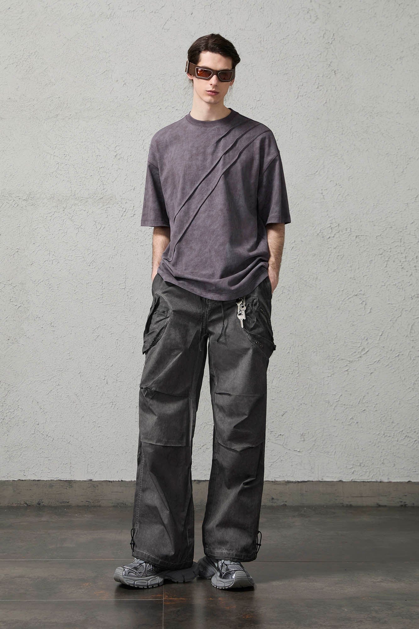ORGANIC EMOTION Scratch Spliced Washed T-Shirt