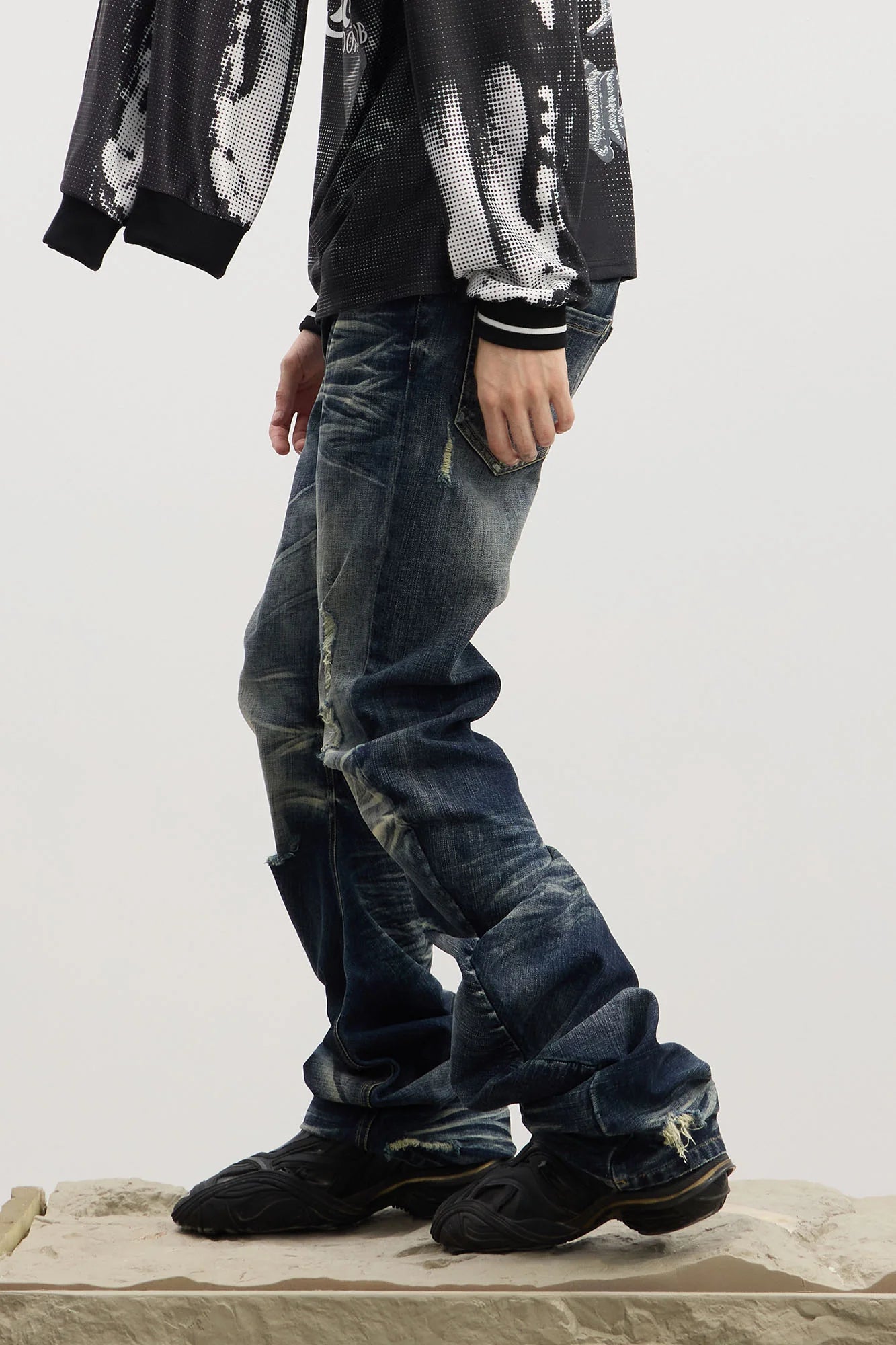 DND4DES Dirty Fit Whiskered Stack Jeans
