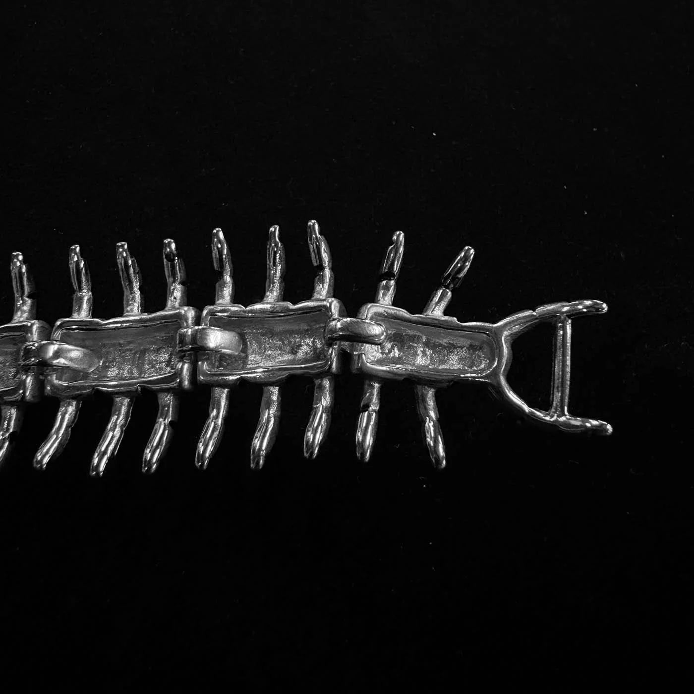 ILLUSORY Alien Bracelet