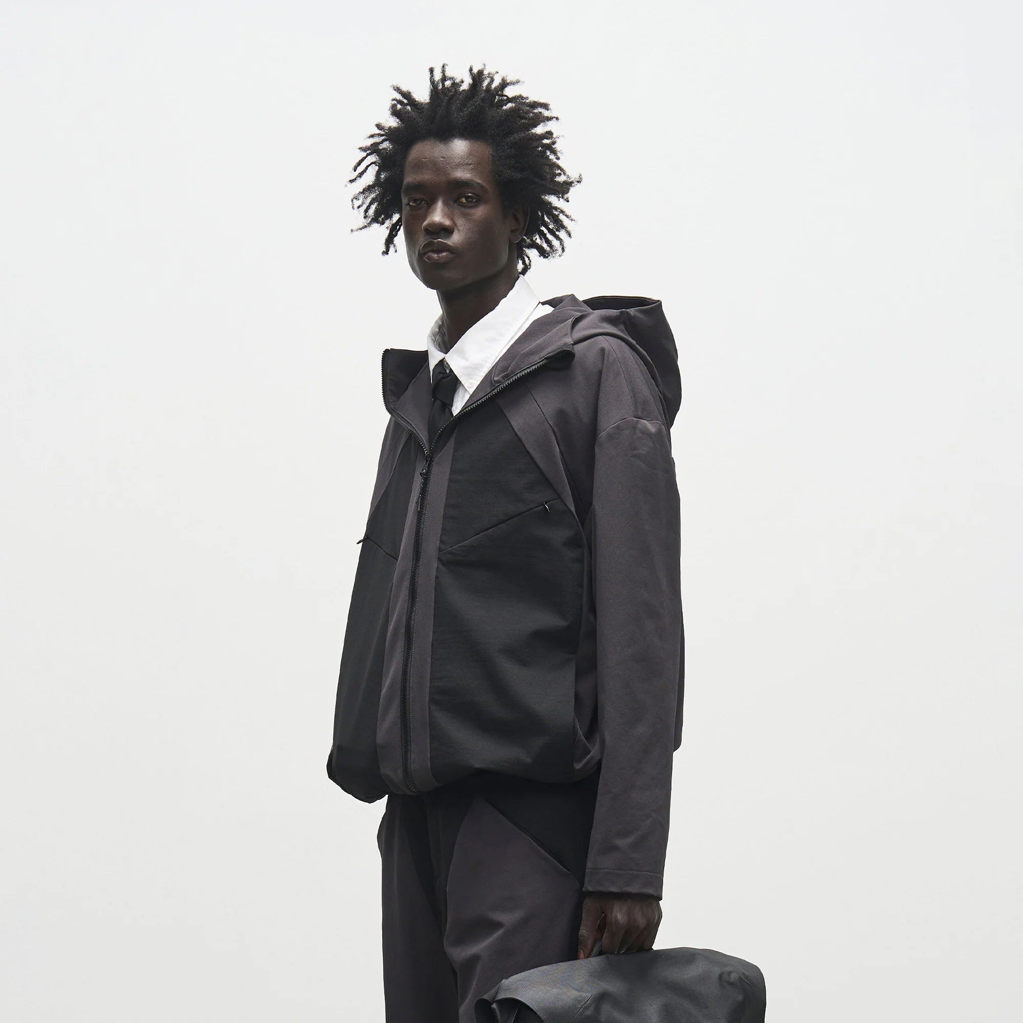 7440 37 1 Contrast Panelled Softshell Jacket