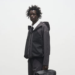 7440 37 1 Contrast Panelled Softshell Jacket