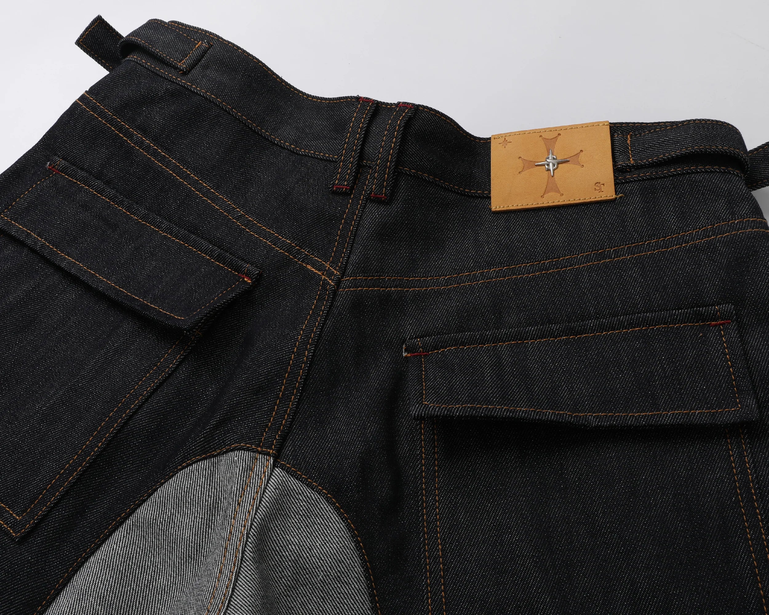 STEEPC Inverted Panel Snap-Fly Raw Jeans