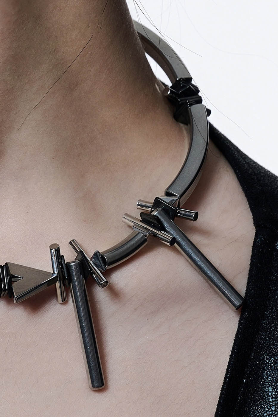 ILLUSORY Blackhole Mech Necklace