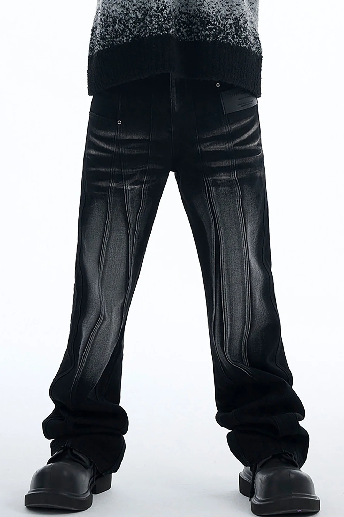 TIWILLTANG Whiskering Washed Panel Straight-Leg Jeans