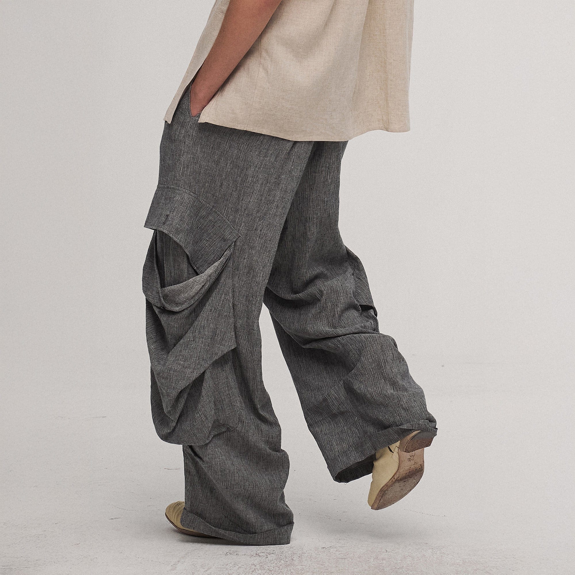 ILNya Nieternite Nifutur Big Pockets Cotton-Linen Wide-Leg Pants