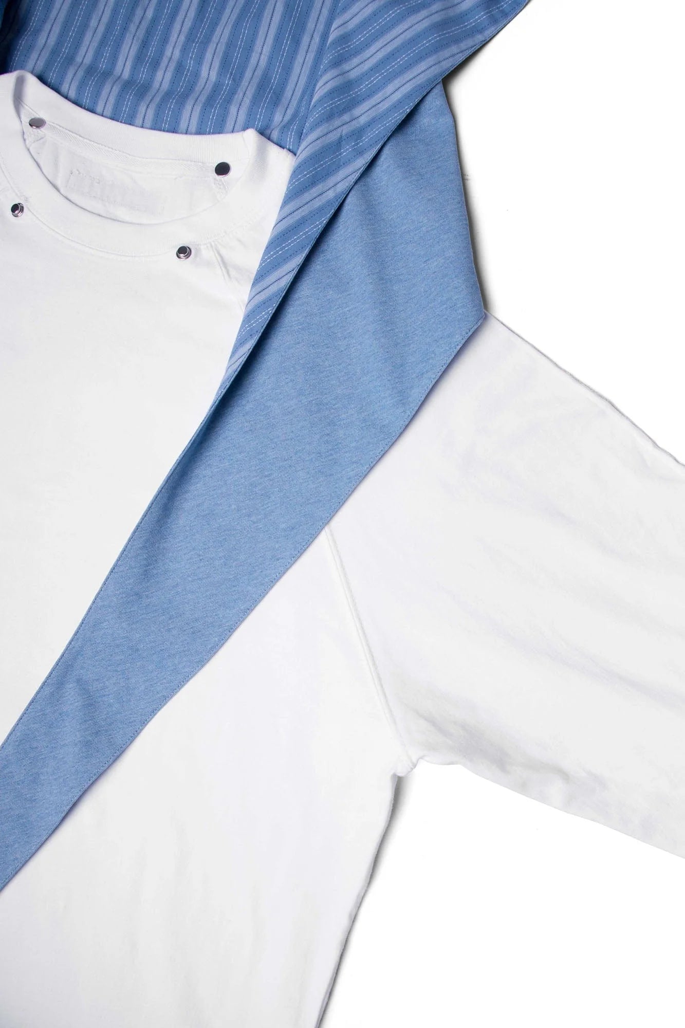 RELABEL Detachable Hood Long-Sleeve Tee White