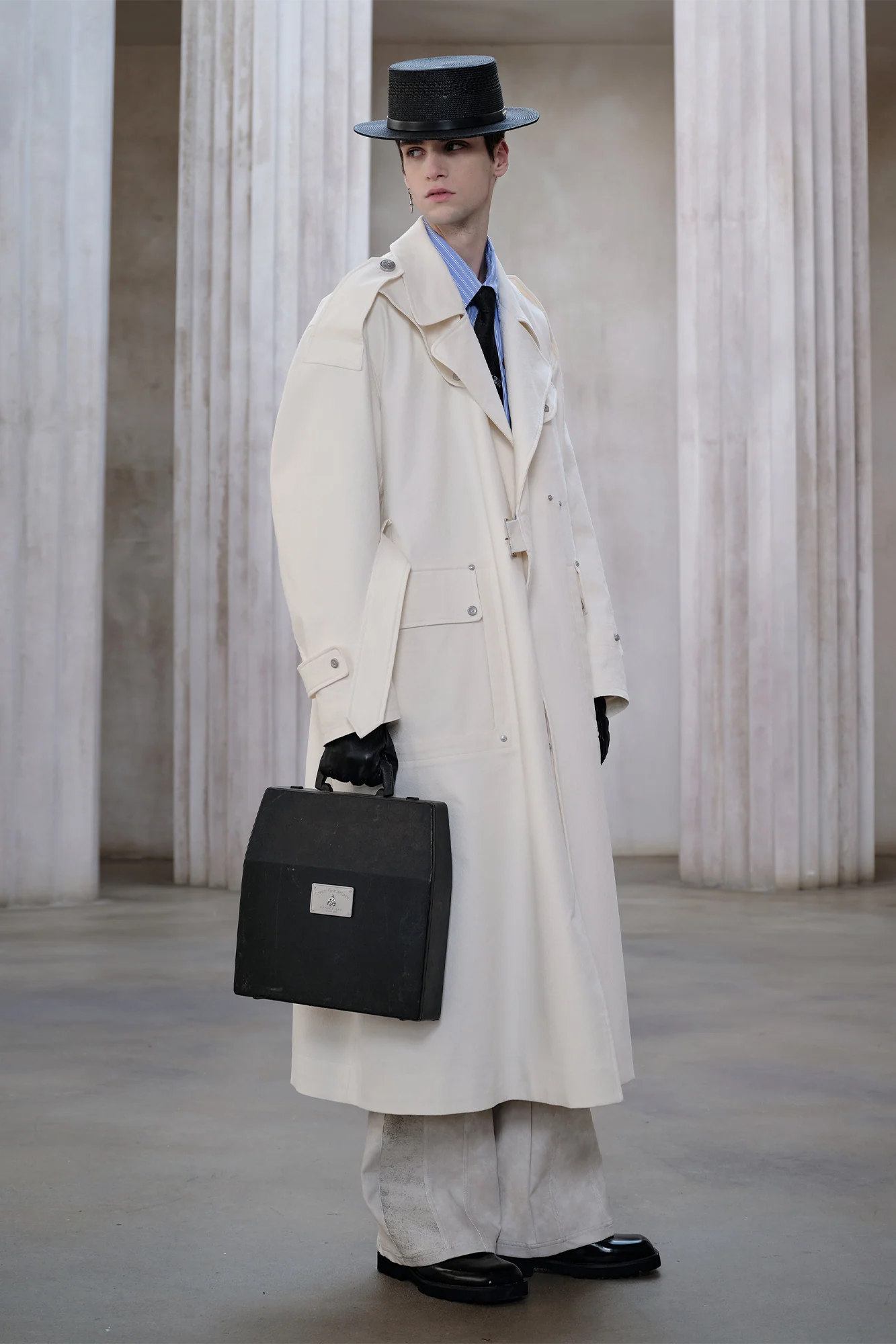 FACEONLAB Essential Military Trench Coat White