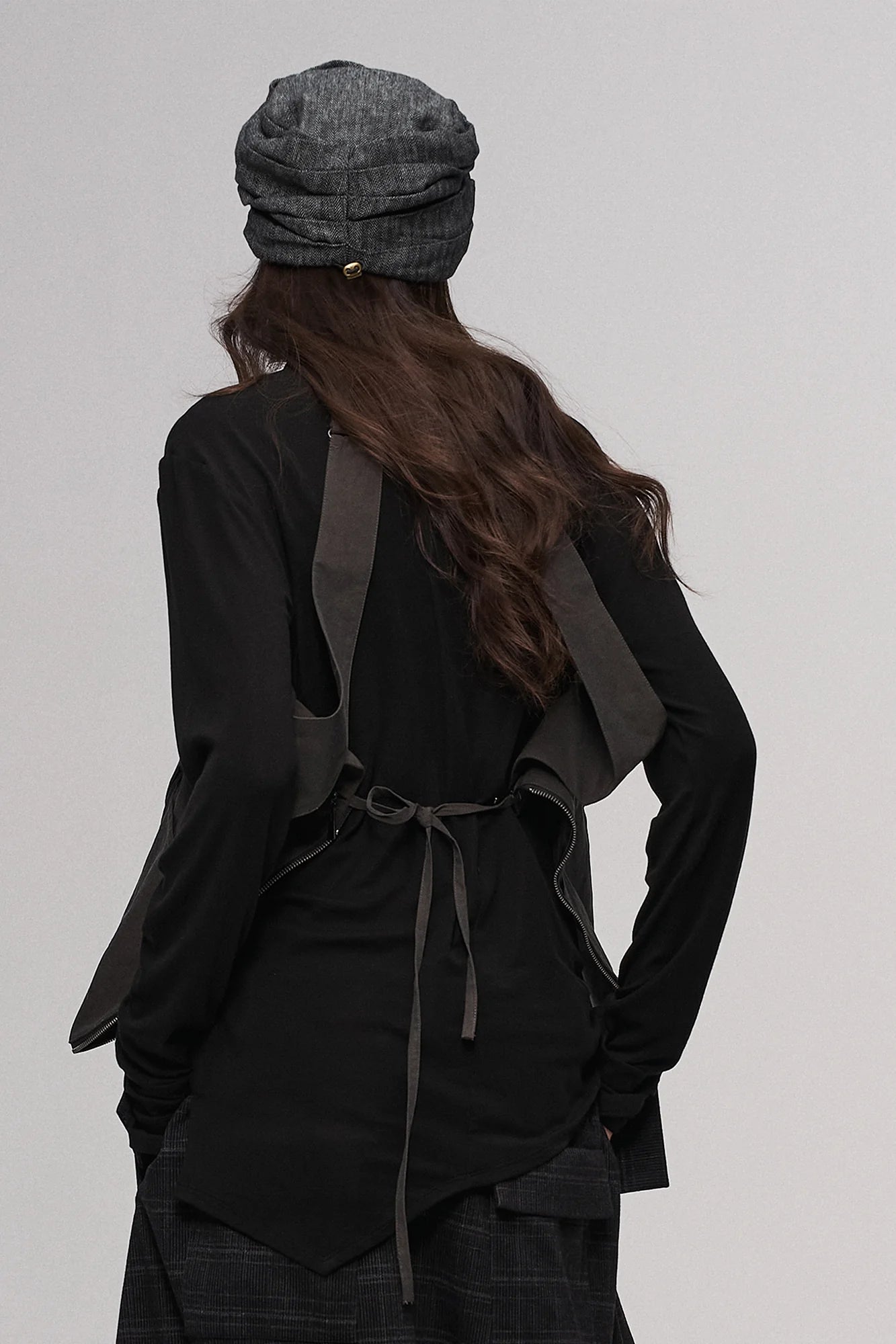 ILNya Nieternite Nifutur Layered Slouchy Newsboy Hat