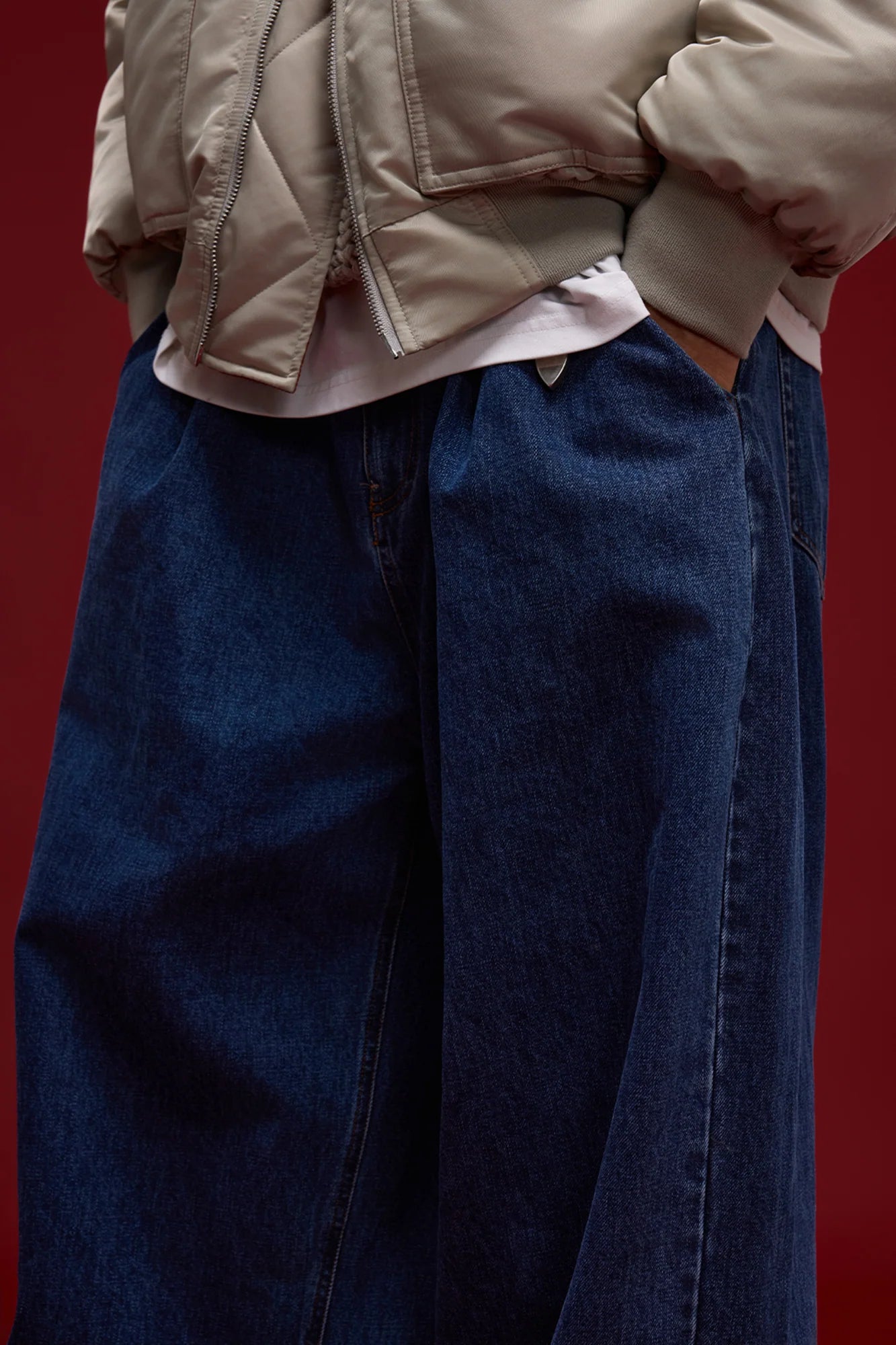 BANANA CLUB Essential Washed Wide-Leg Jeans