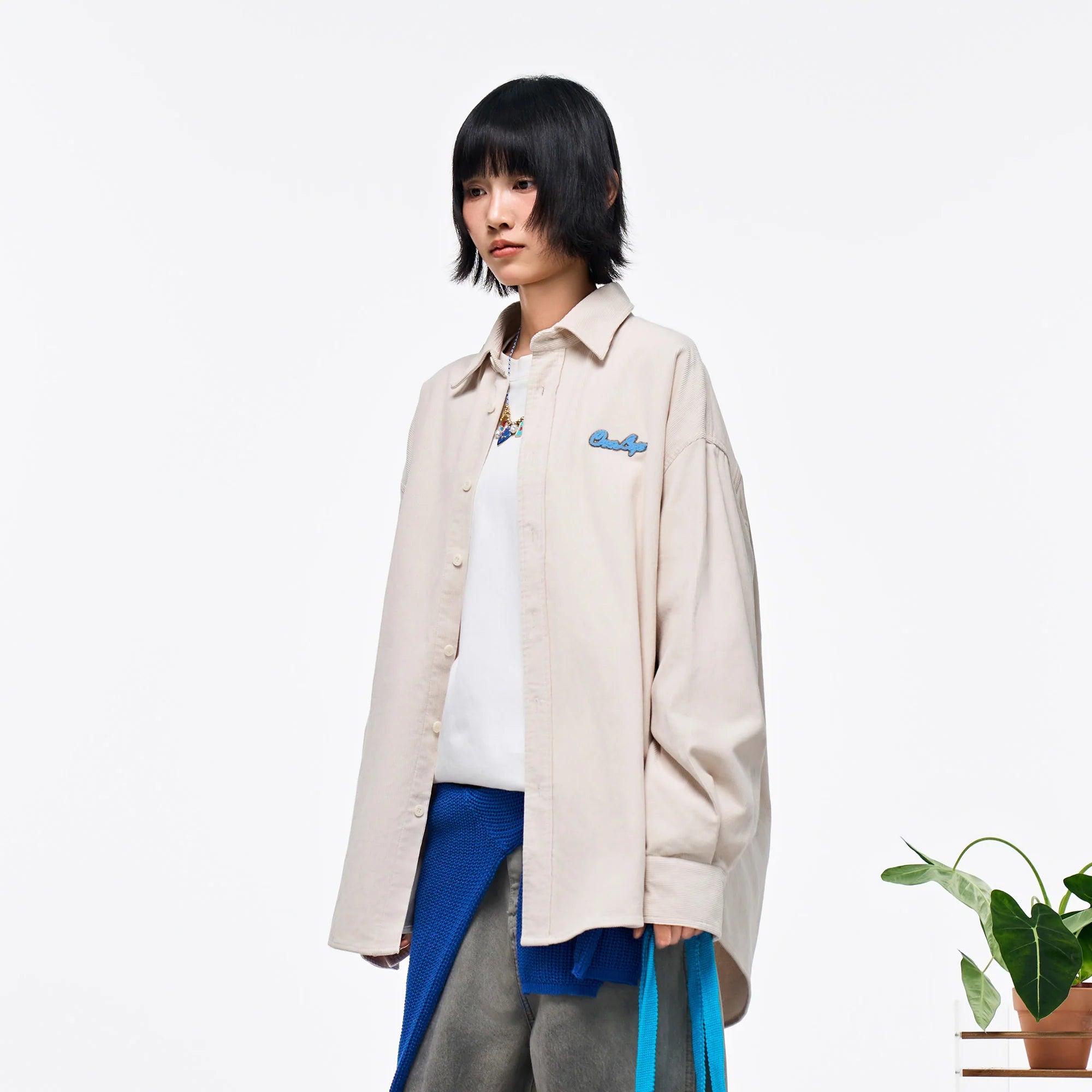 OVERLAPS Essential Embroidered Oversized Shirt