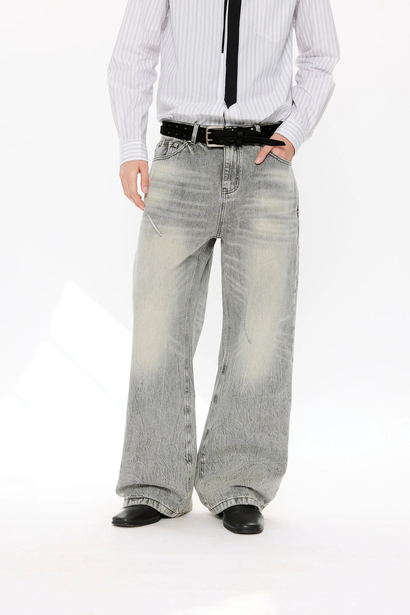KREATE Whisker Washed Straight-Leg Jeans