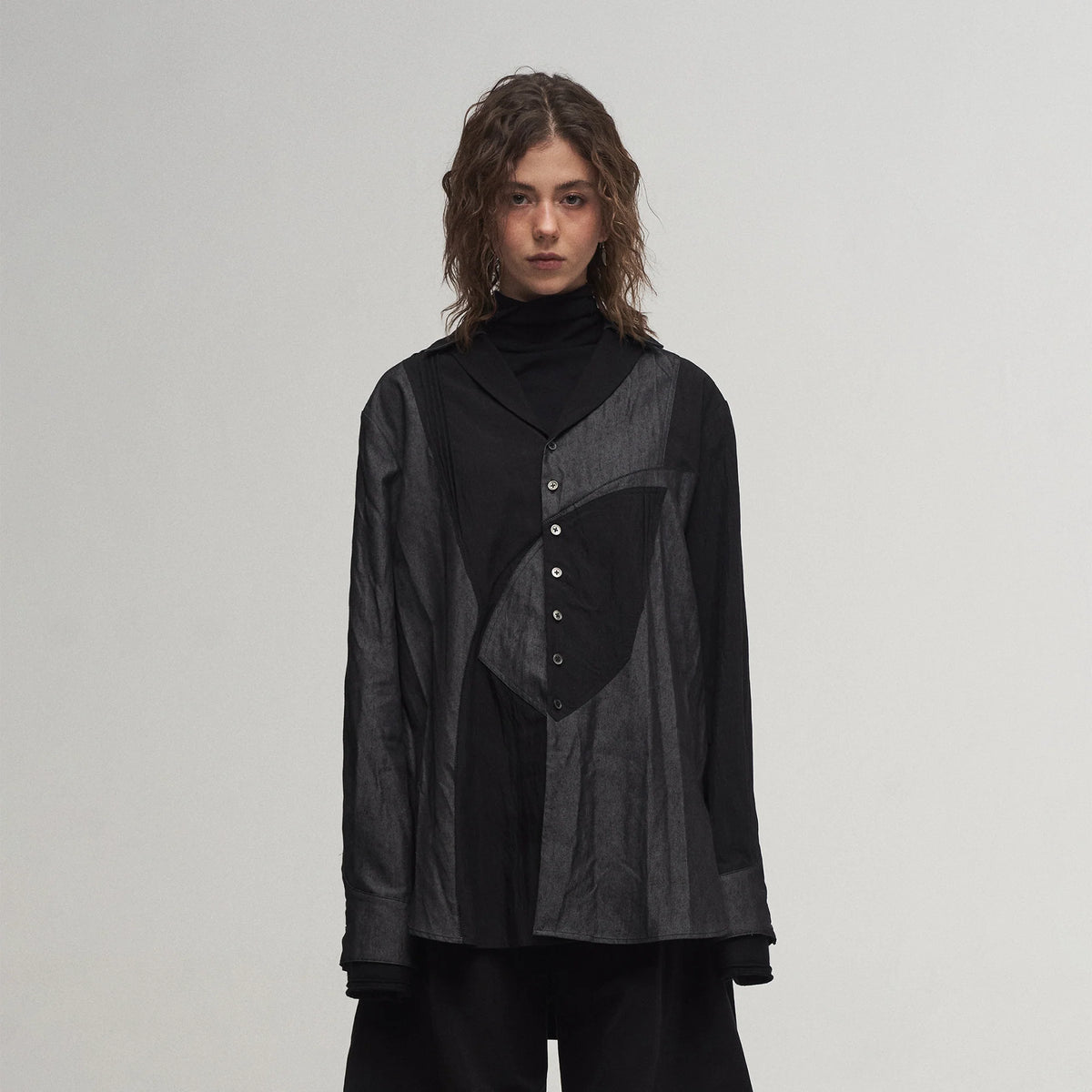 ILNya Nieternite Nifutur Asymmetrical Spliced Shirt