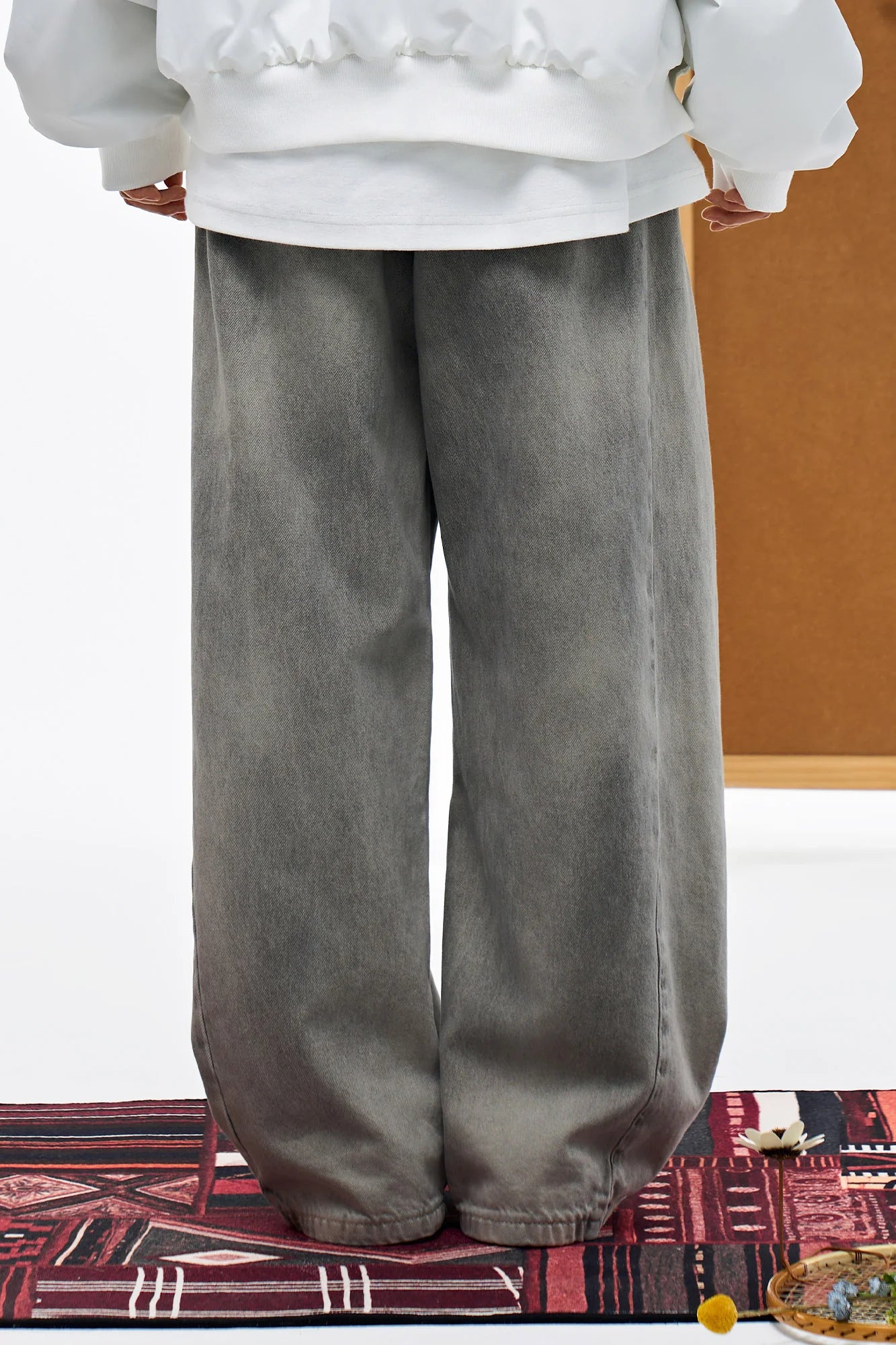 OVERLAPS Washed Drawstring Wide-Leg Jeans