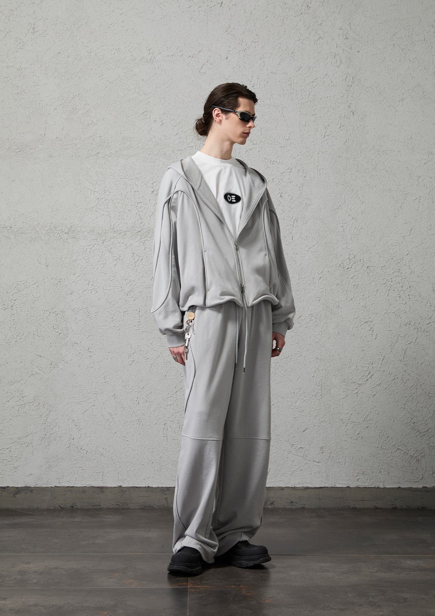 ORGANIC EMOTION Structured Panelled Oversized Sweatpants