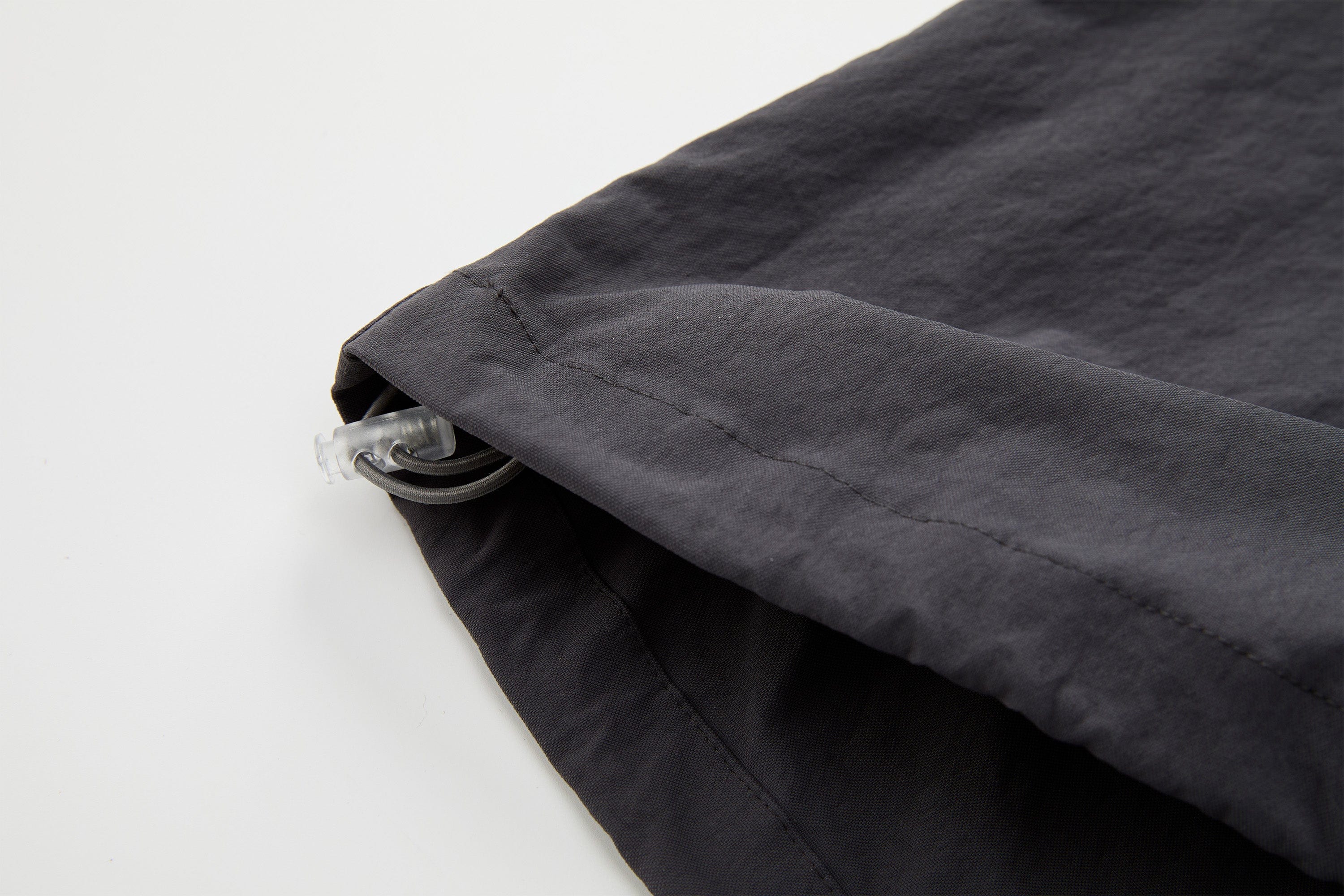 ORGANIC EMOTION Water-Repellent LOGO Embroidered Drawstring Sweatshirt