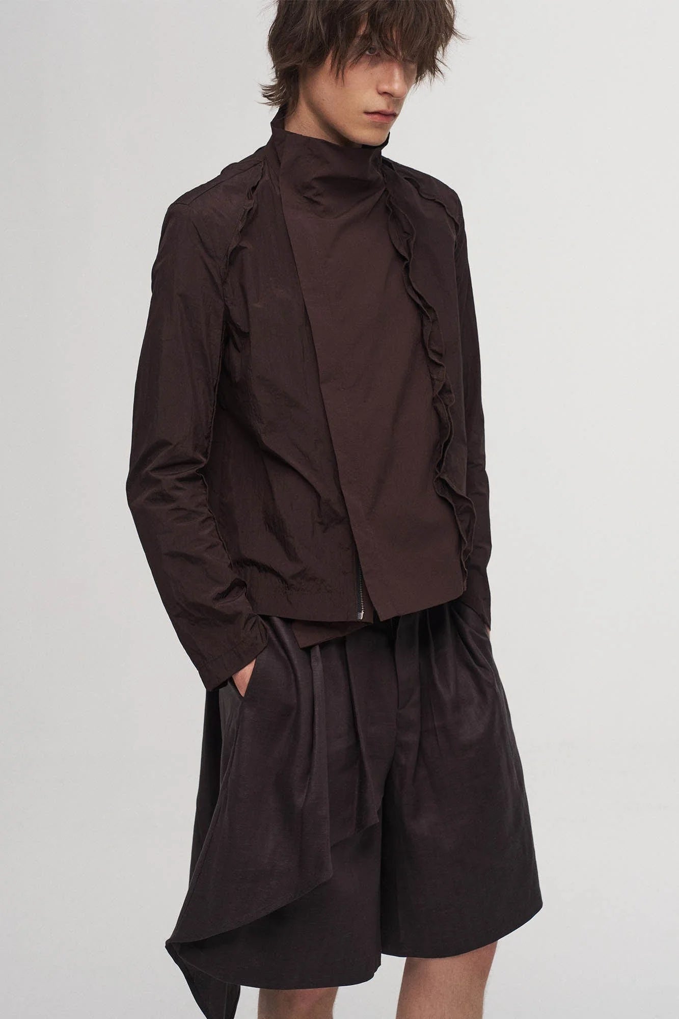 ILNya Nieternite Nifutur Asymmetrical Draped Pleated Shorts
