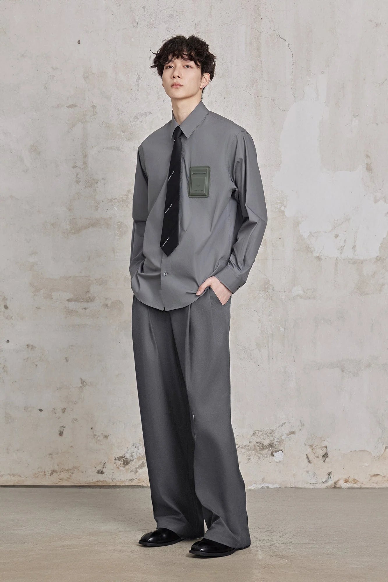 FACEONLAB Wool-Blended Cropped Uniform Blazer Gray