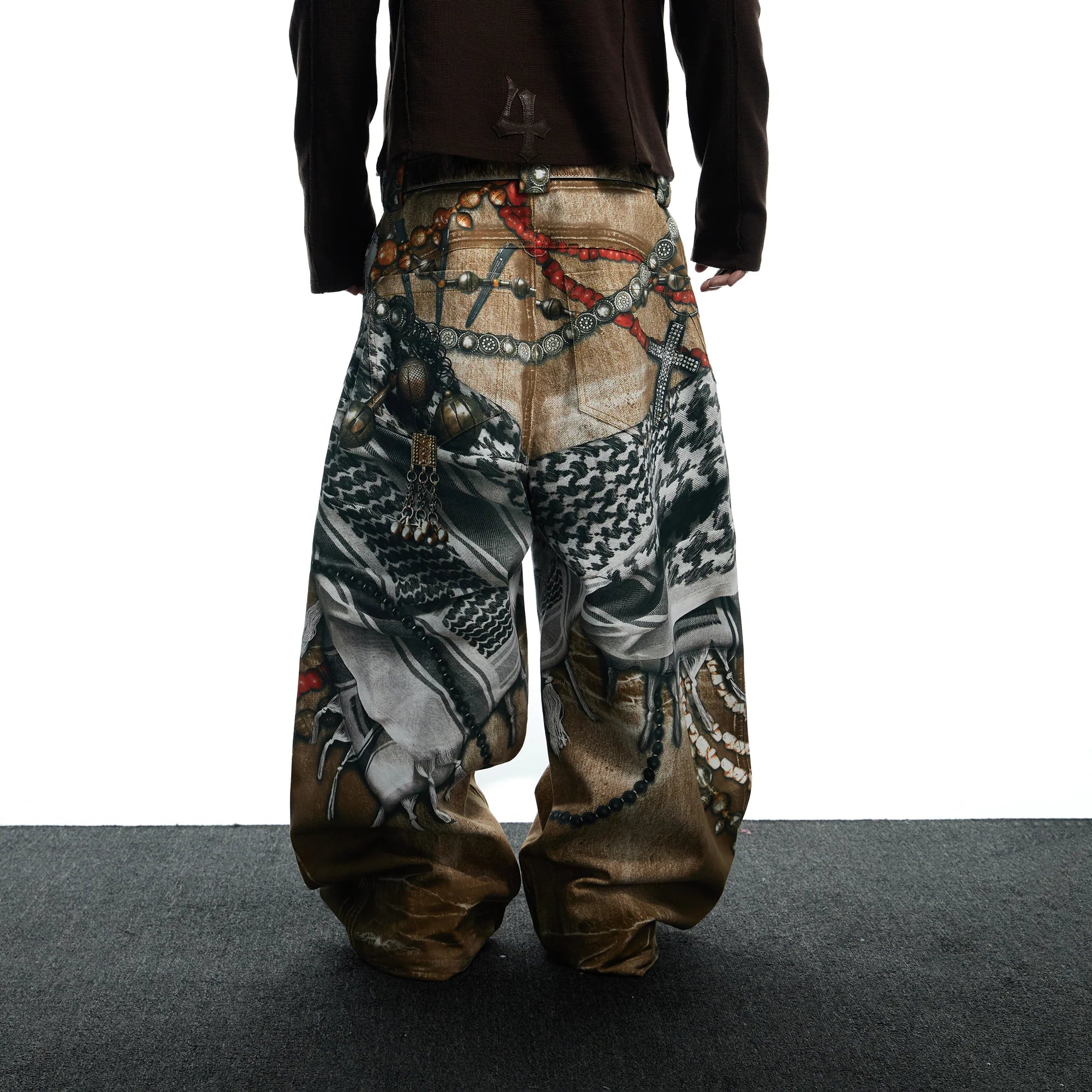 DND4DES Antique Jewelry Print Baggy Jeans