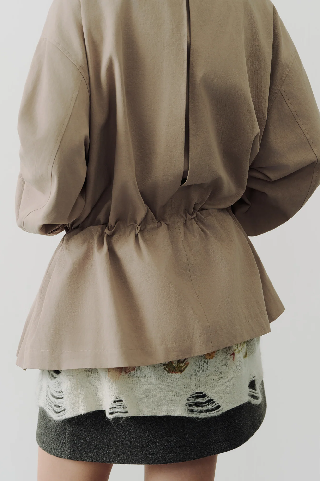 SAME FLOW Stand-Collar Drawstring-Waist Jacket