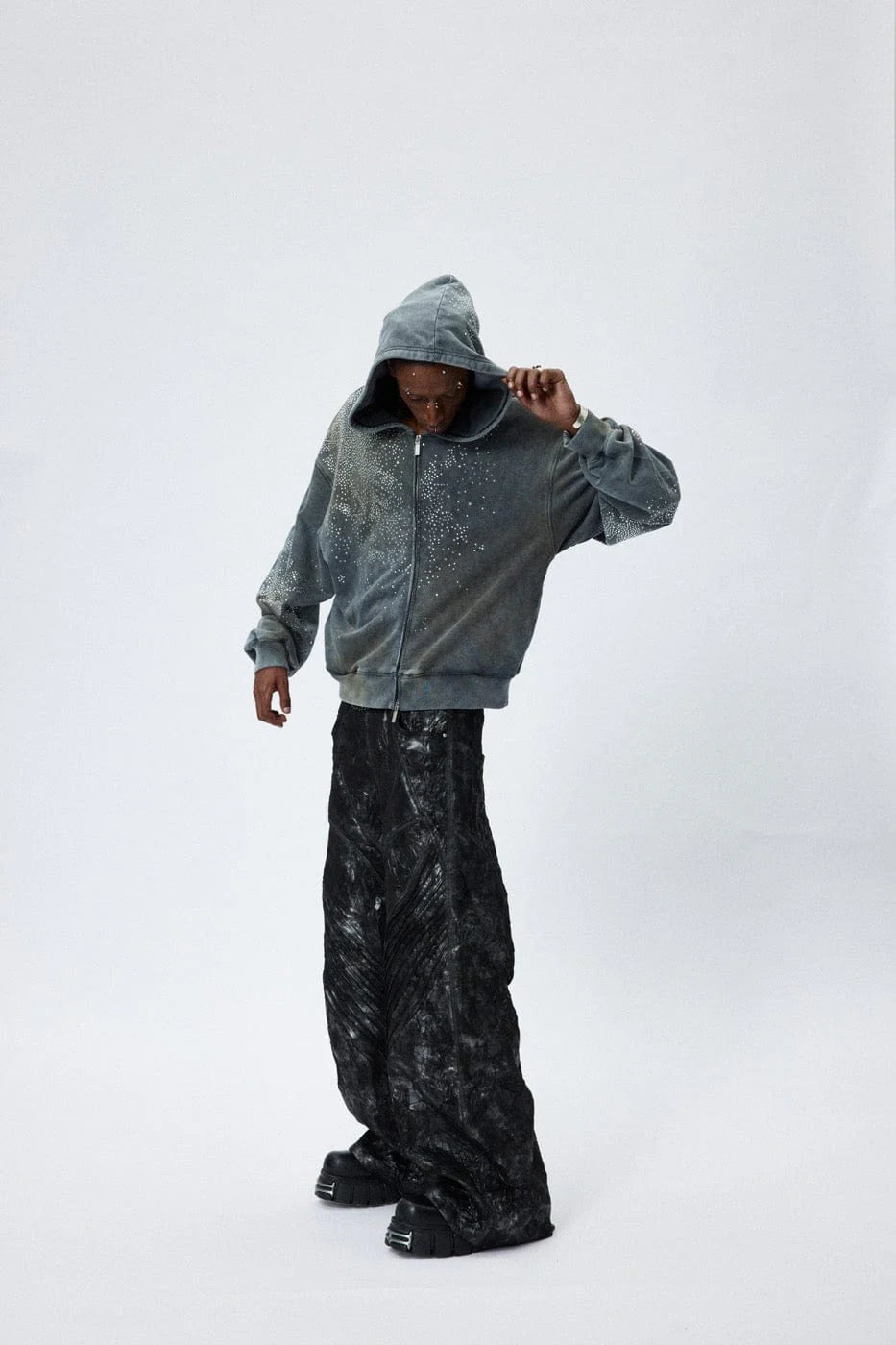 DND4DES Diamond Distressed Zip-Up Hoodie