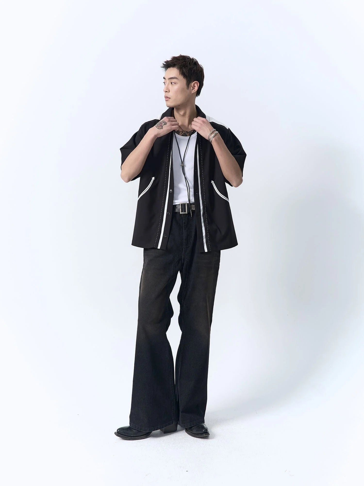 IN EXISTENCE Contrast-Panel Stitch Half Shirt