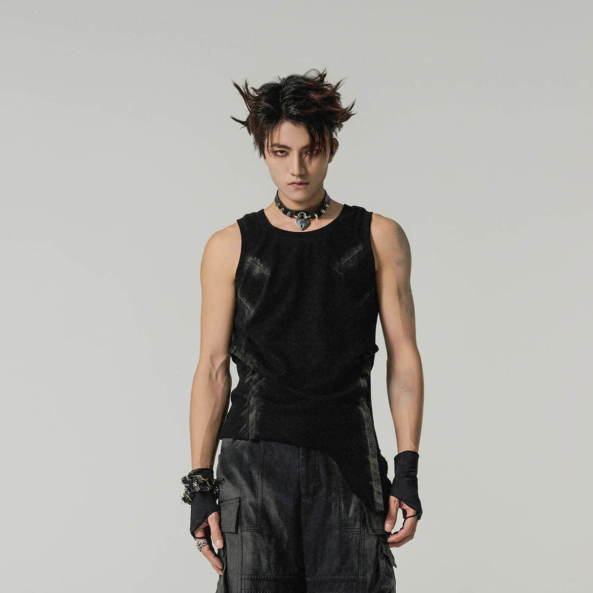 FLYERRER Distressed Asymmetrical Tank Top